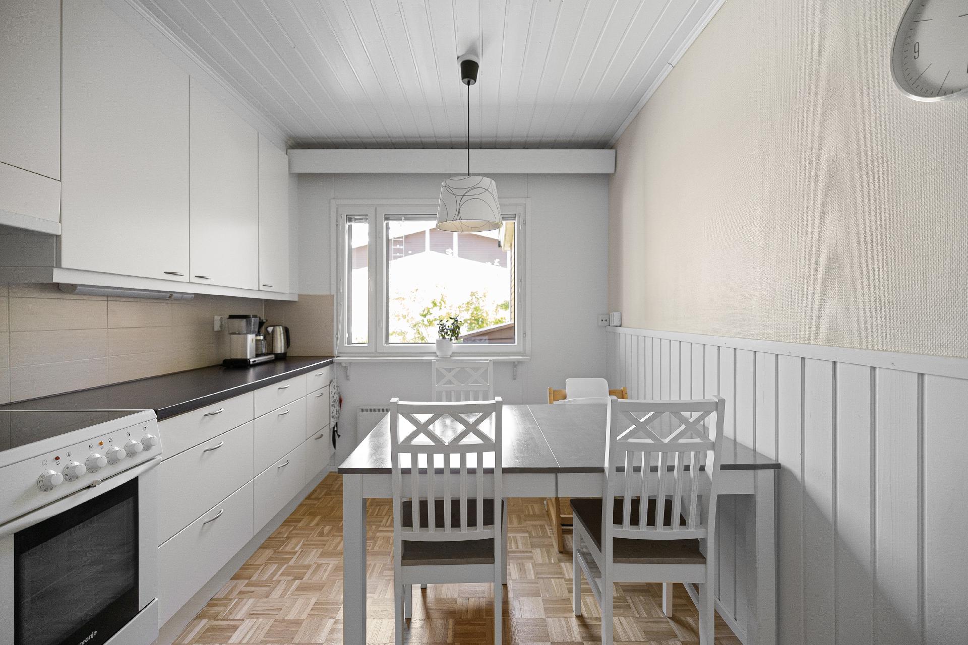 Nahkatehtaankuja 2, Hyrylä, Tuusula