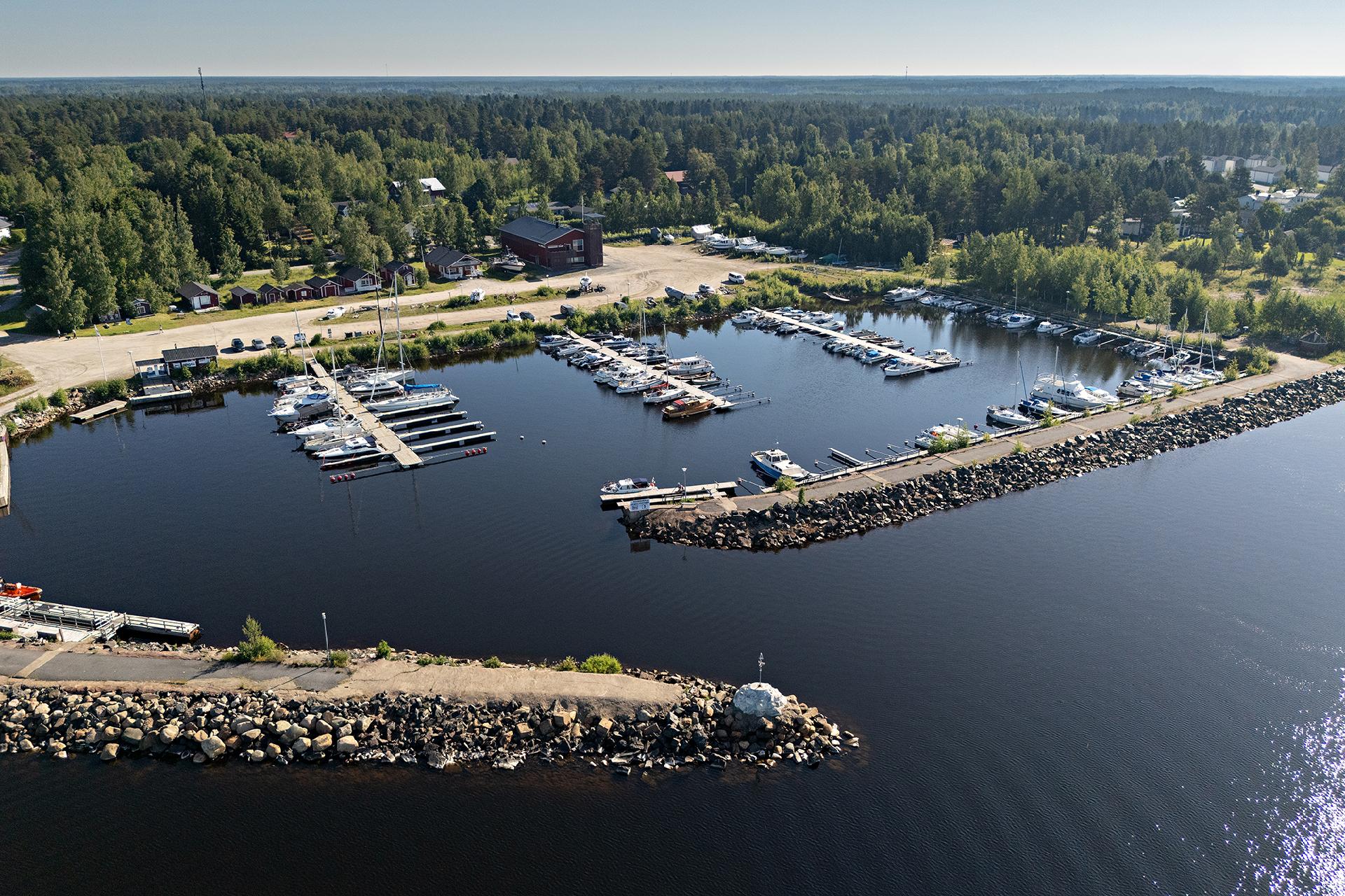 Luuvartinpuoli 17, Kiviniemi-Kello, Oulu