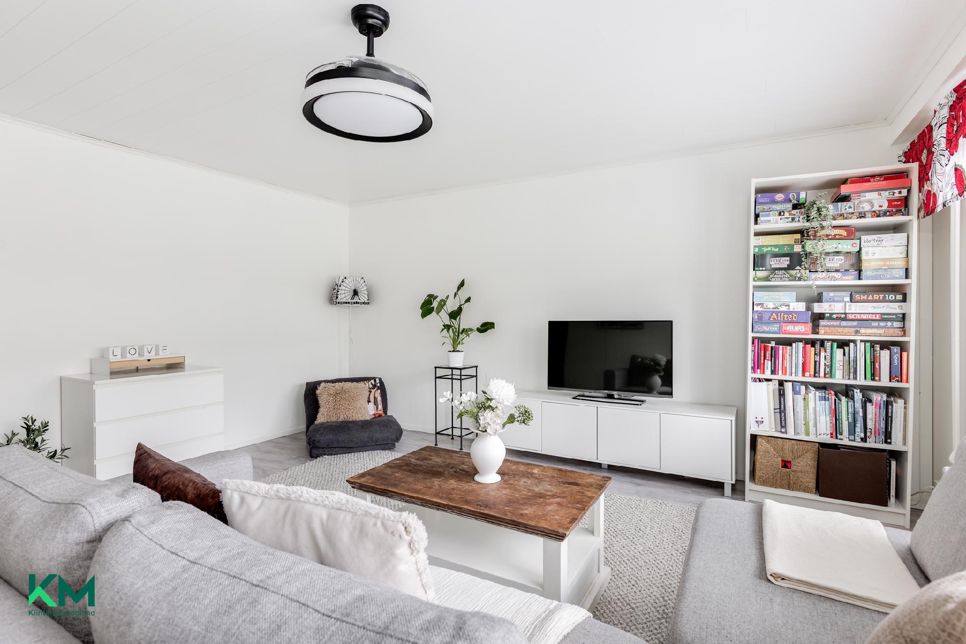 Veteläisenkuja 9, Kuivasjärvi, Oulu