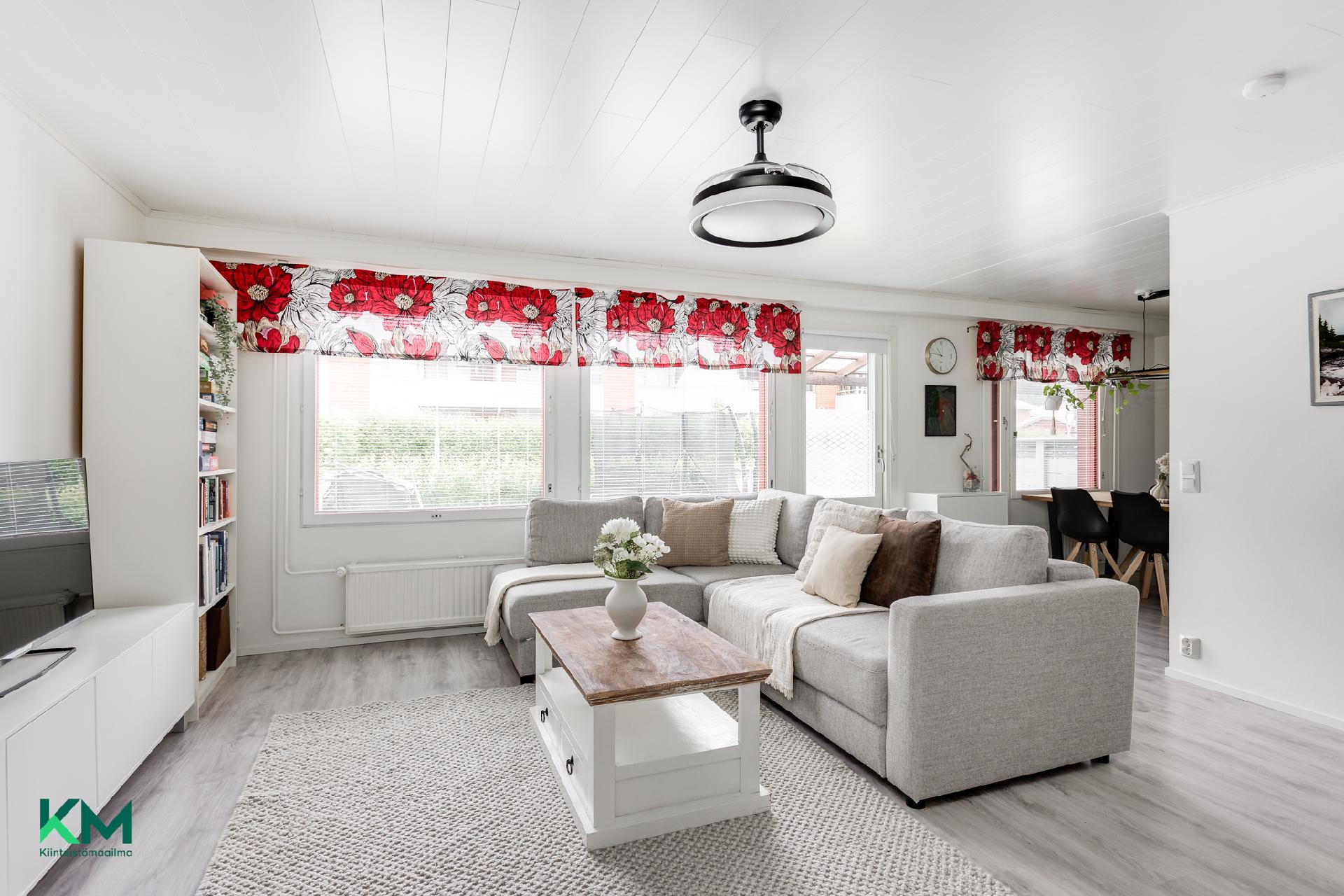 Veteläisenkuja 9, Kuivasjärvi, Oulu