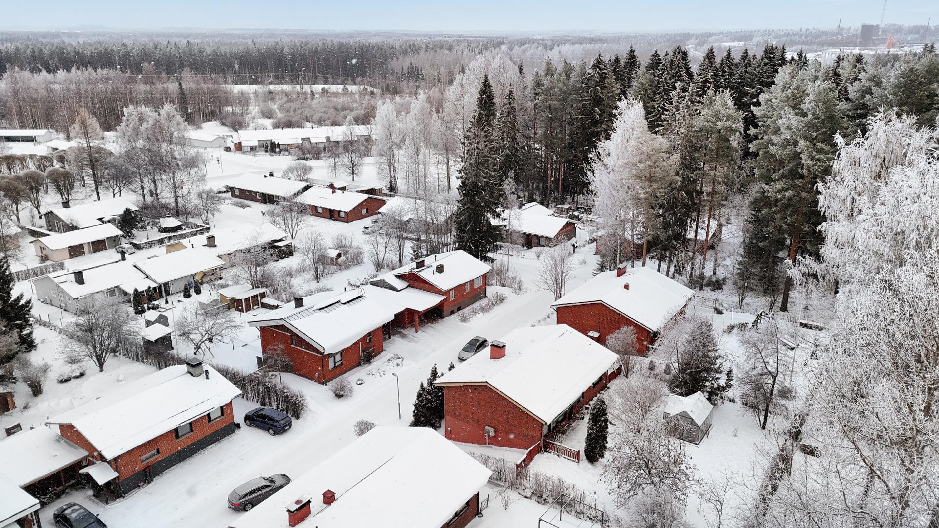 Metsäpirtintie 24, Hukanhauta, Joensuu