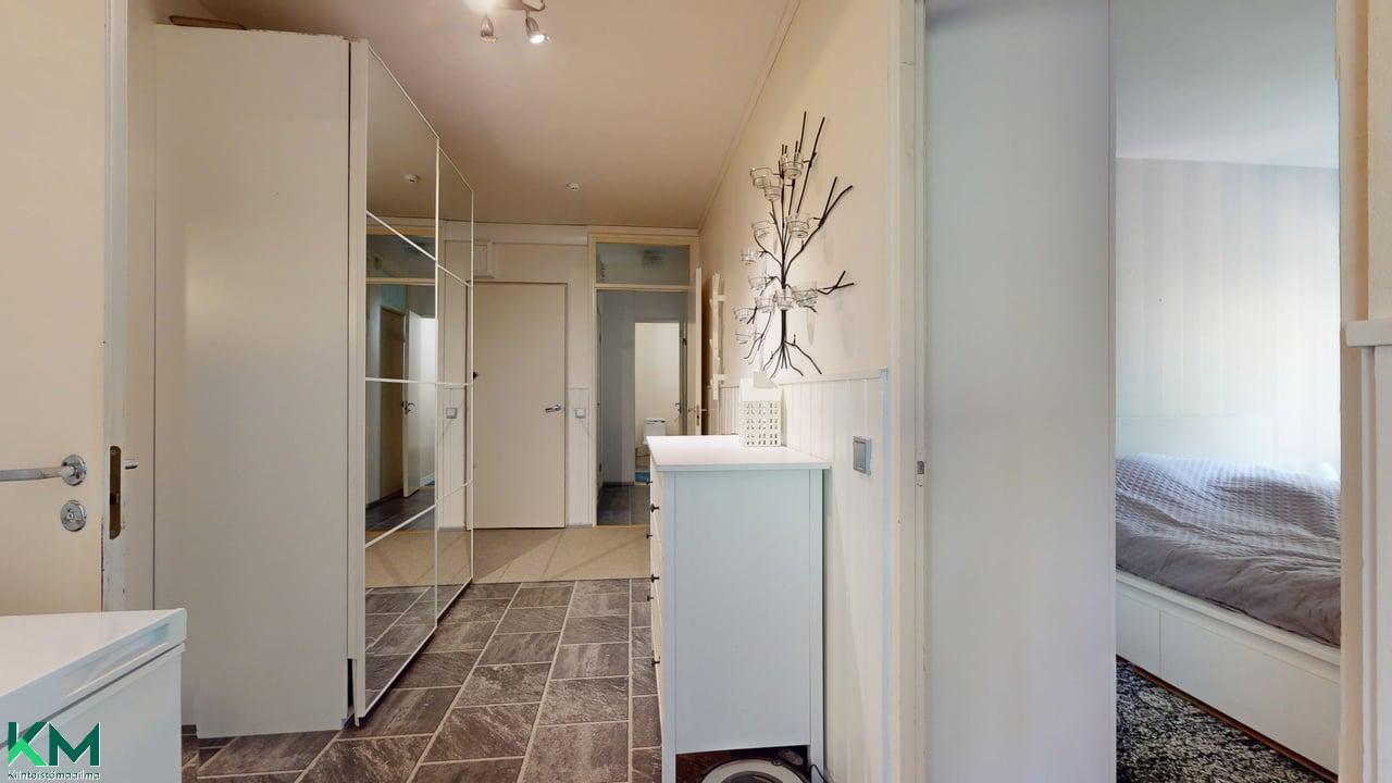 Erämiehenpolku 4, Ristinummi, Vaasa