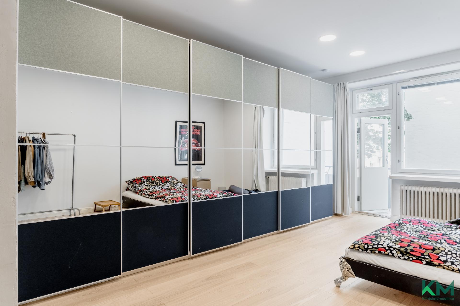 Tarkk’ampujankatu 2b, Ullanlinna, Helsinki