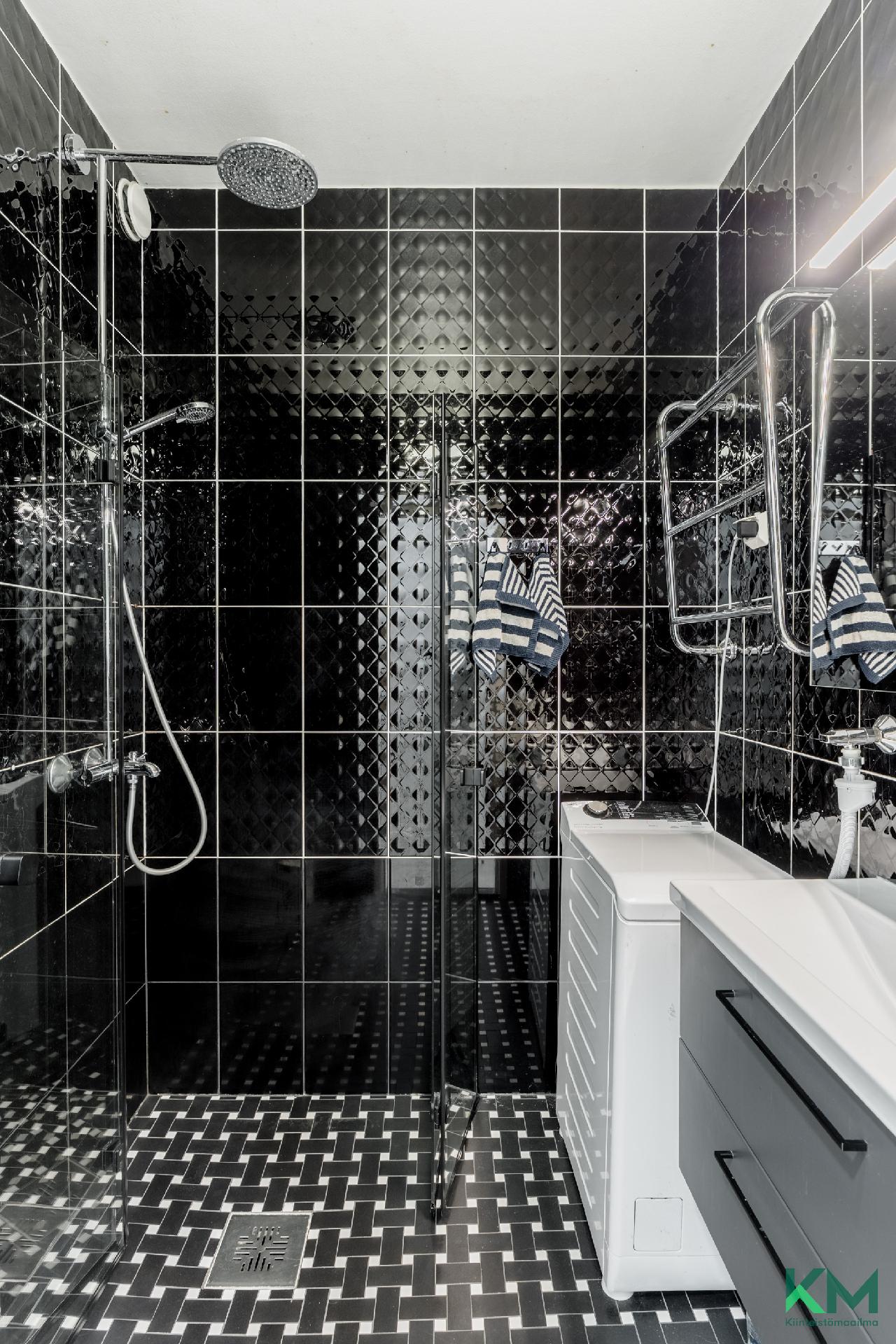 Tarkk’ampujankatu 2b, Ullanlinna, Helsinki