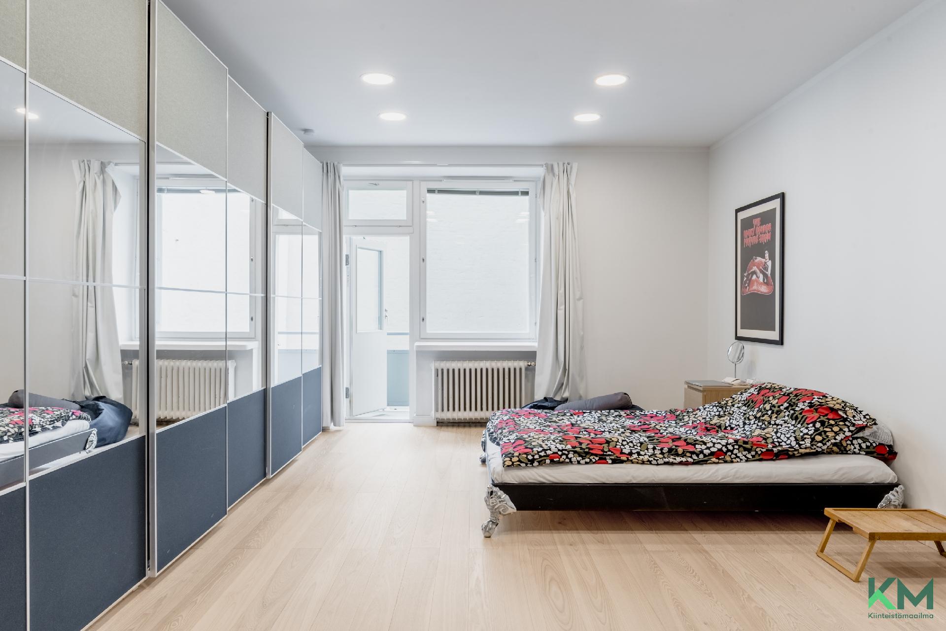 Tarkk’ampujankatu 2b, Ullanlinna, Helsinki