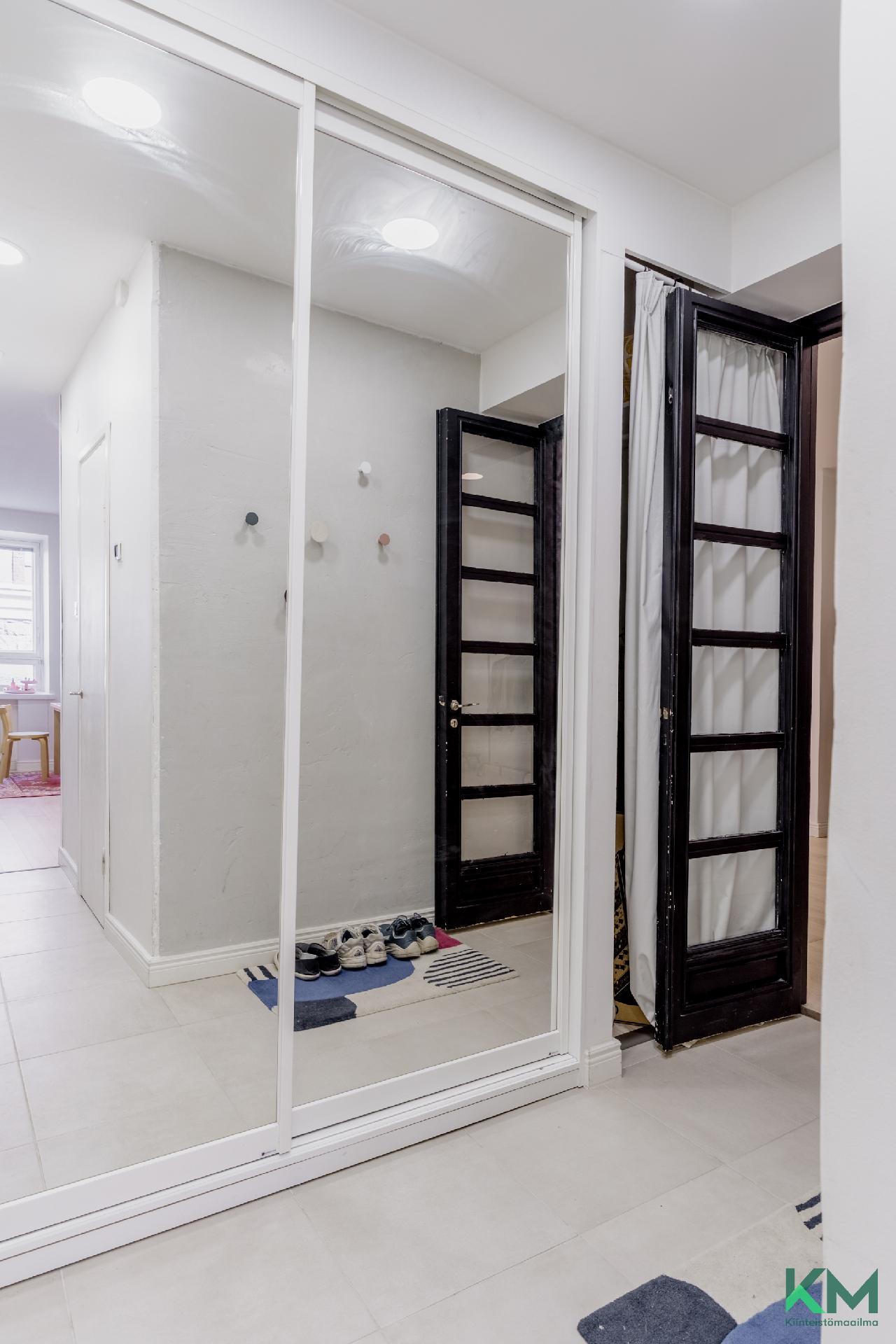 Tarkk’ampujankatu 2b, Ullanlinna, Helsinki