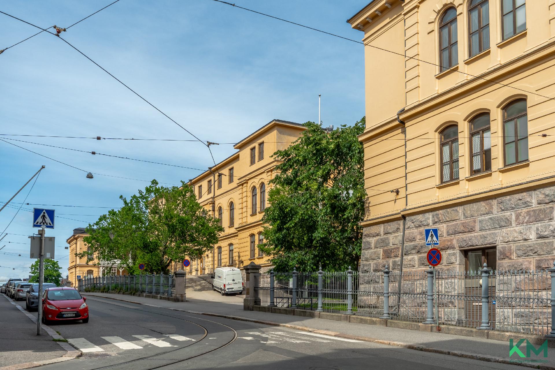 Tarkk’ampujankatu 2b, Ullanlinna, Helsinki