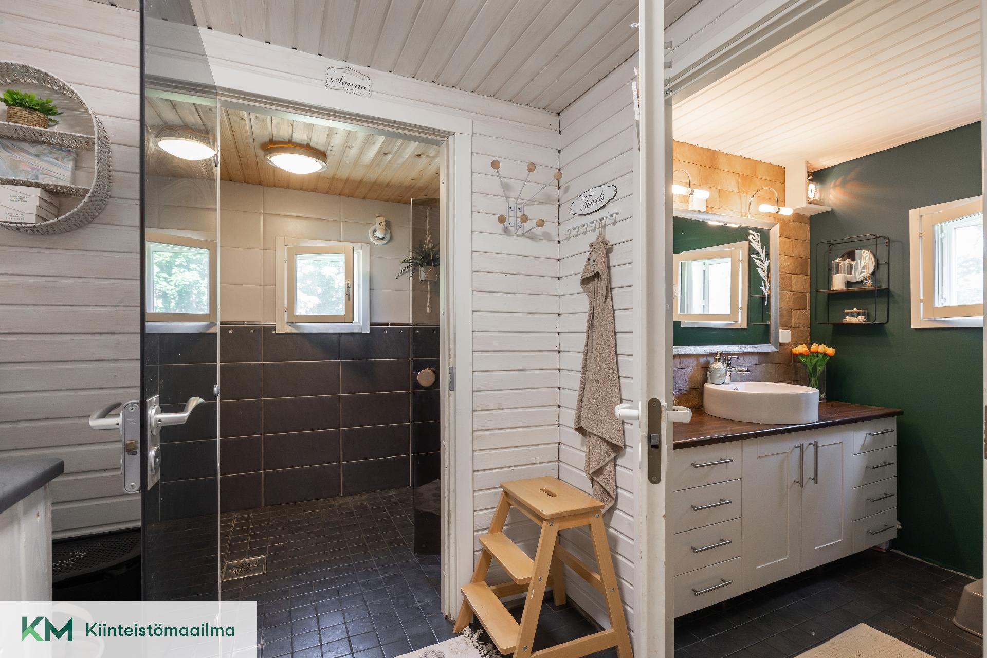 Karellintie 39, Korkeakoski, Kotka