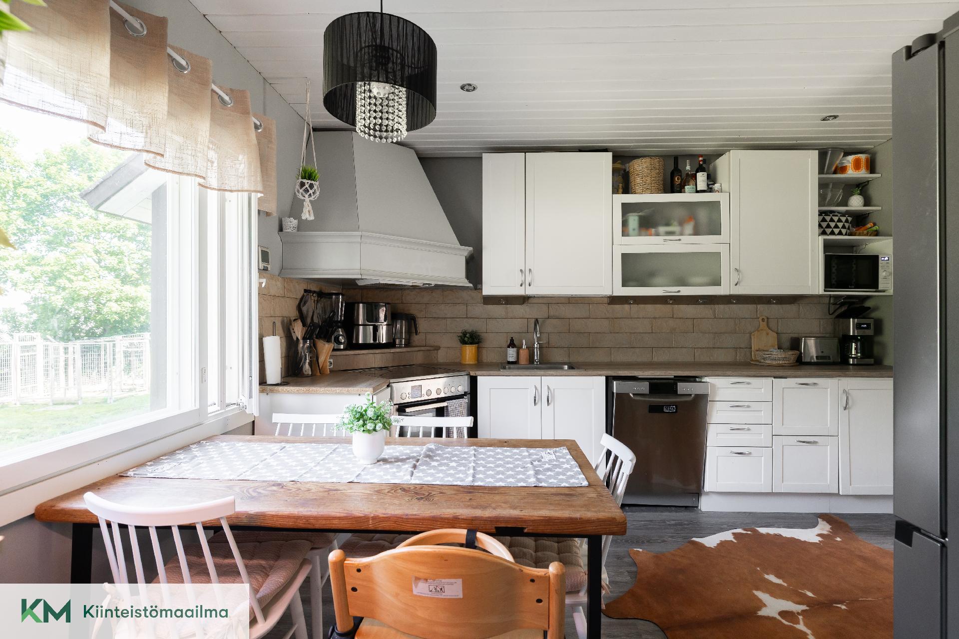 Karellintie 39, Korkeakoski, Kotka