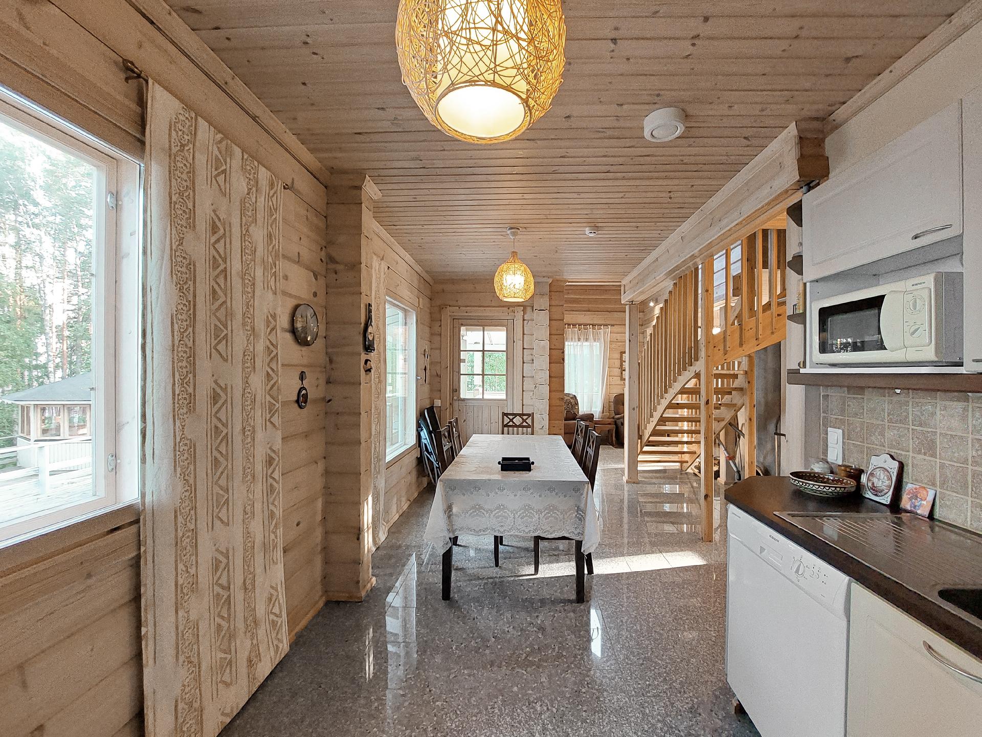 Vesisaarentie 19A, Vesiniemi, Puumala