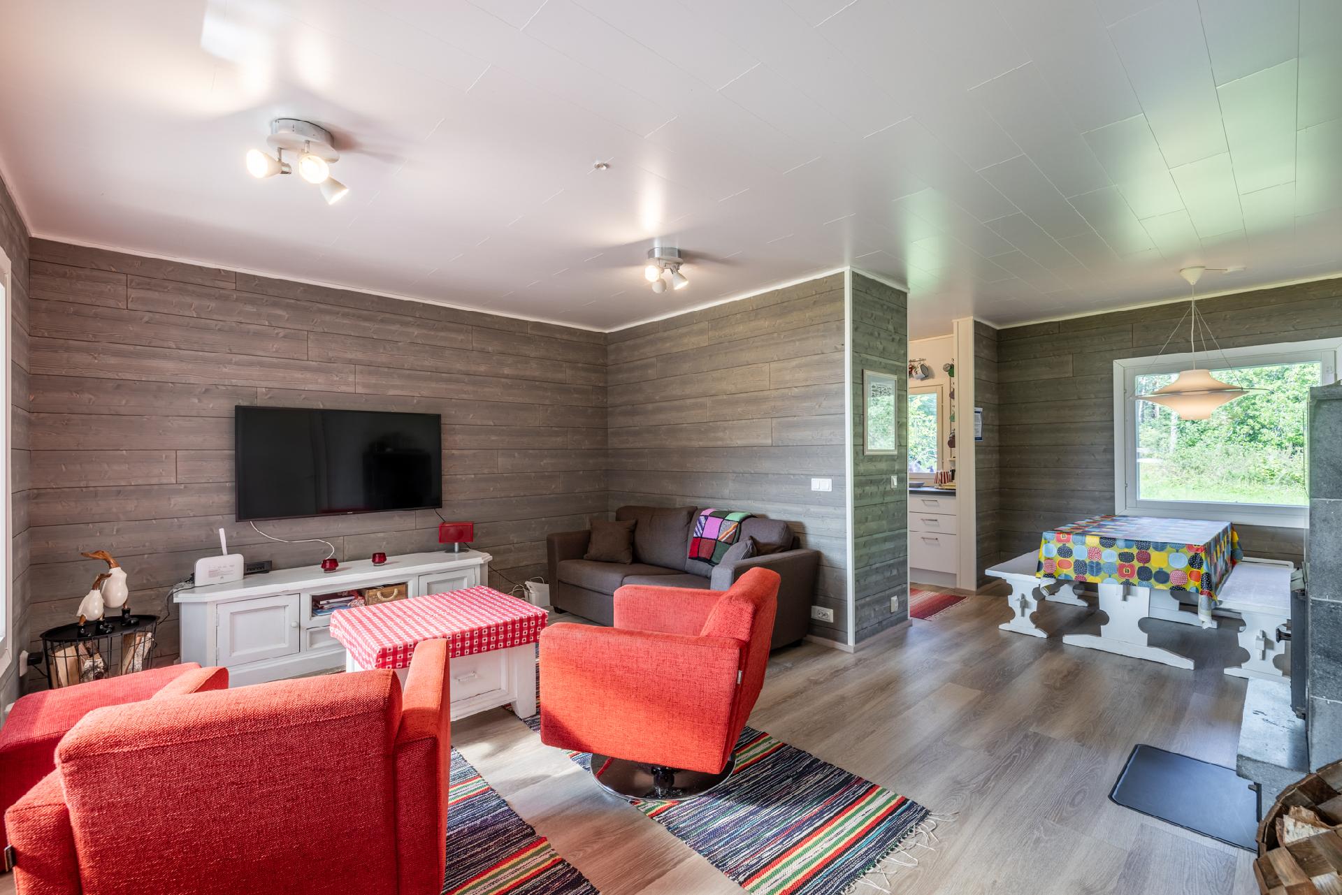 Kaikki pinnat kunnostettu