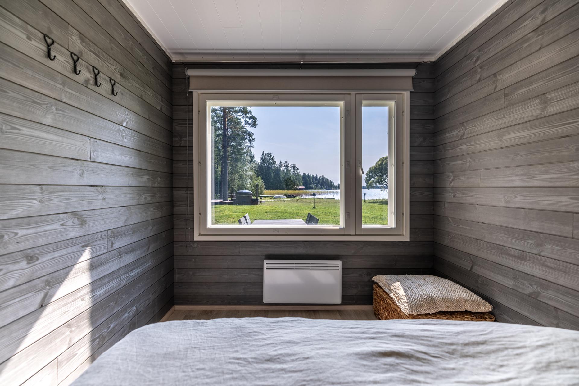 Maisemat aamulla herätessä 