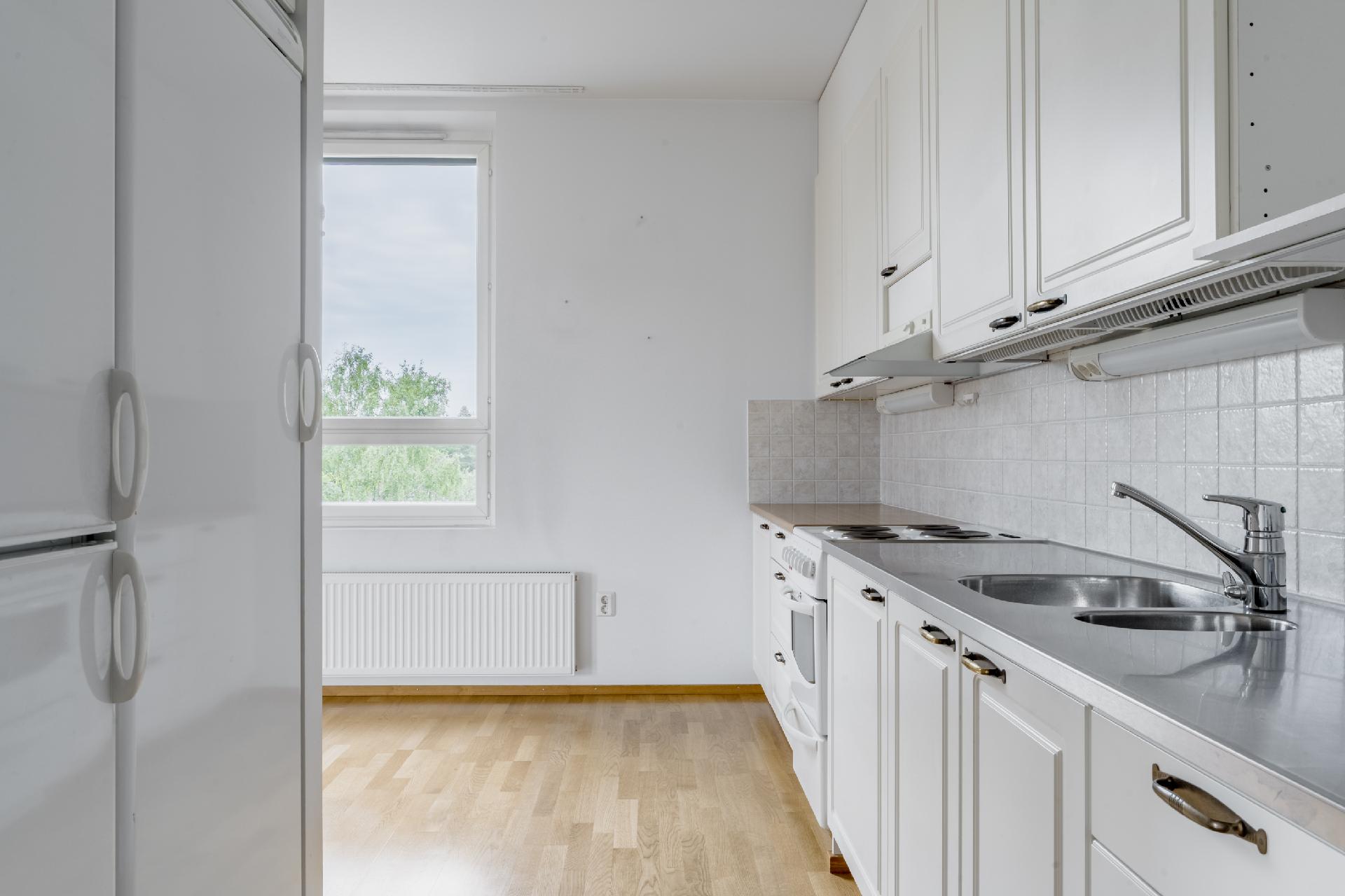 Naapurintie 4, Kontula, Helsinki