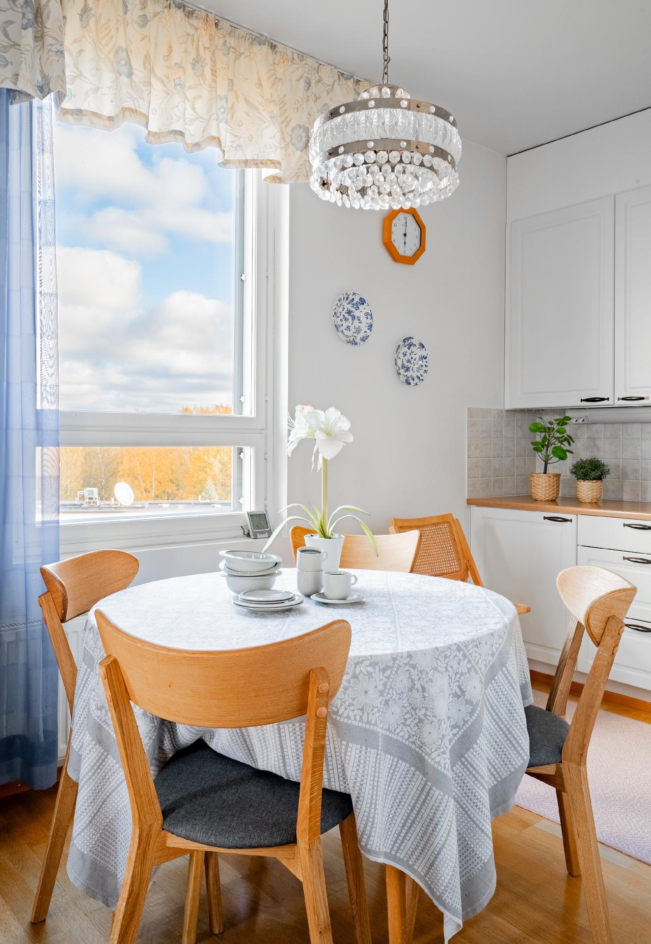 Naapurintie 4, Kontula, Helsinki