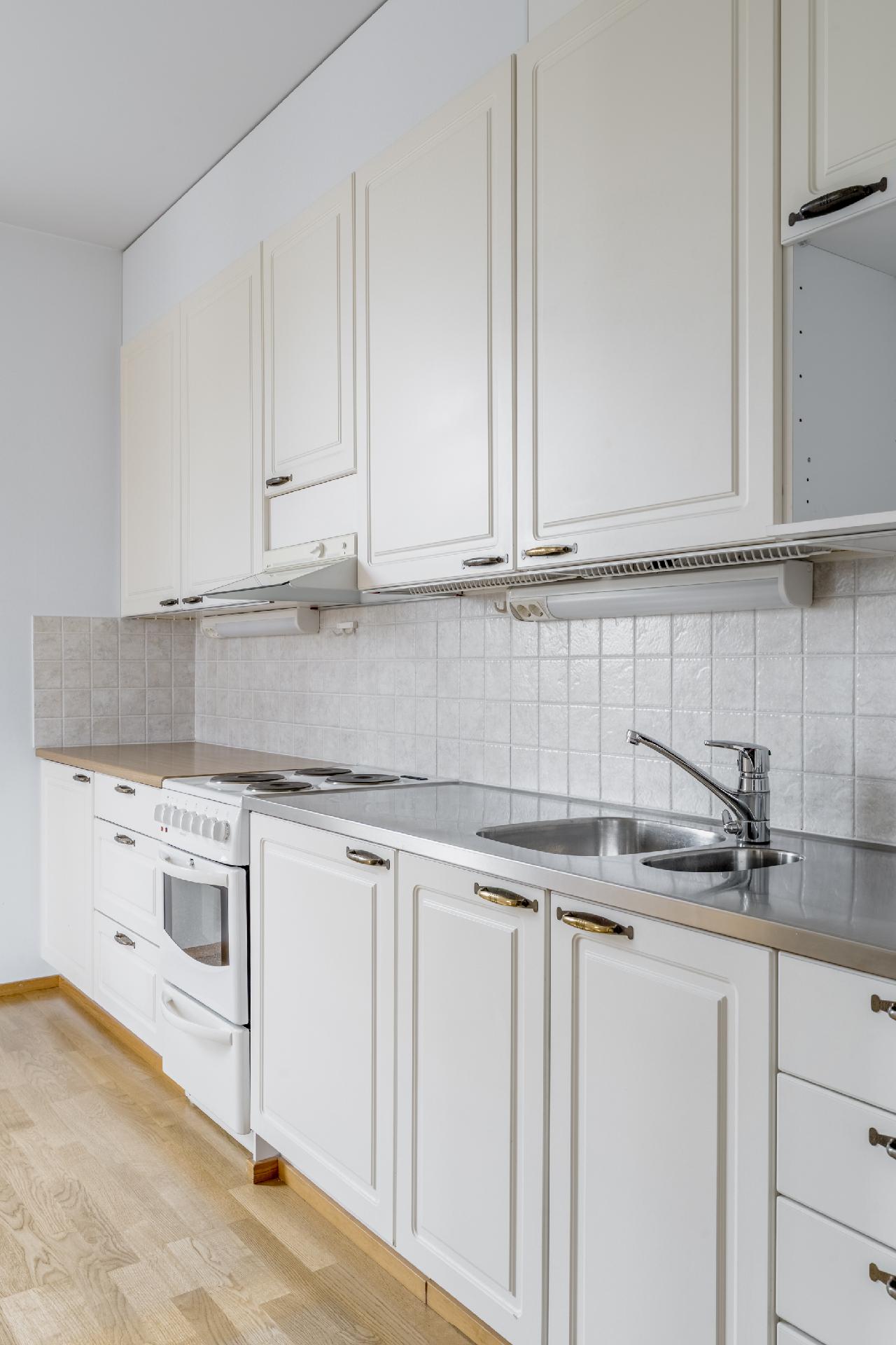 Naapurintie 4, Kontula, Helsinki