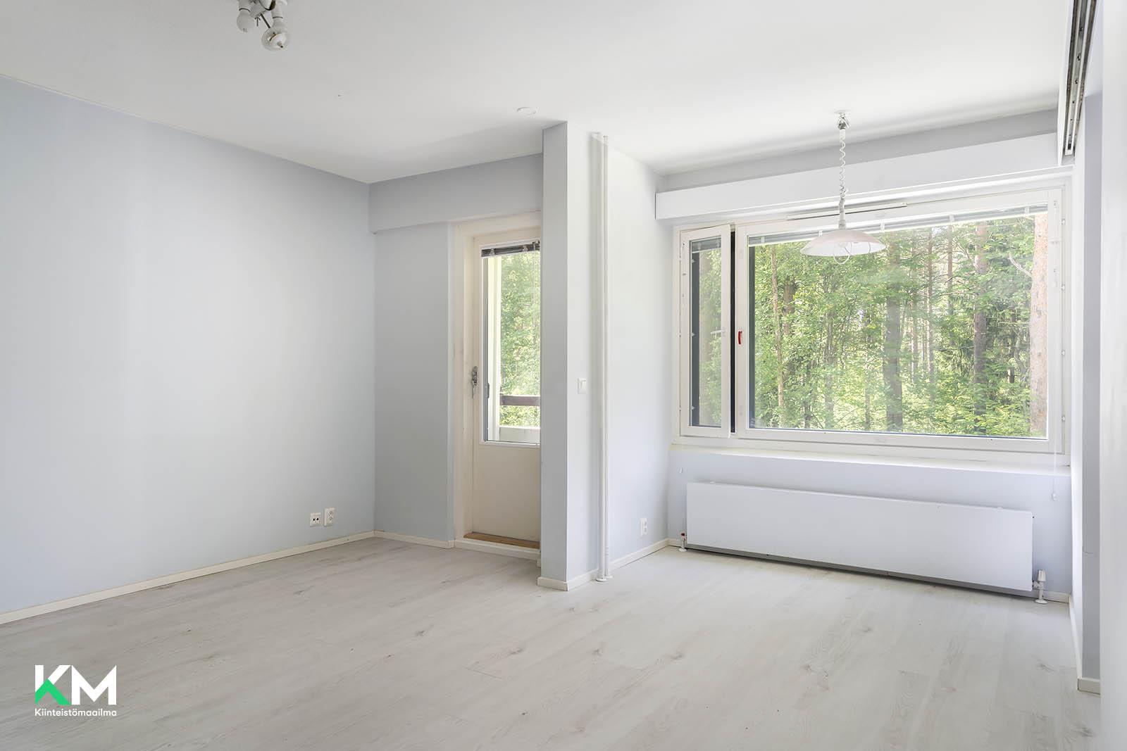 Maahisentie 3, Puolivälinkangas, Oulu