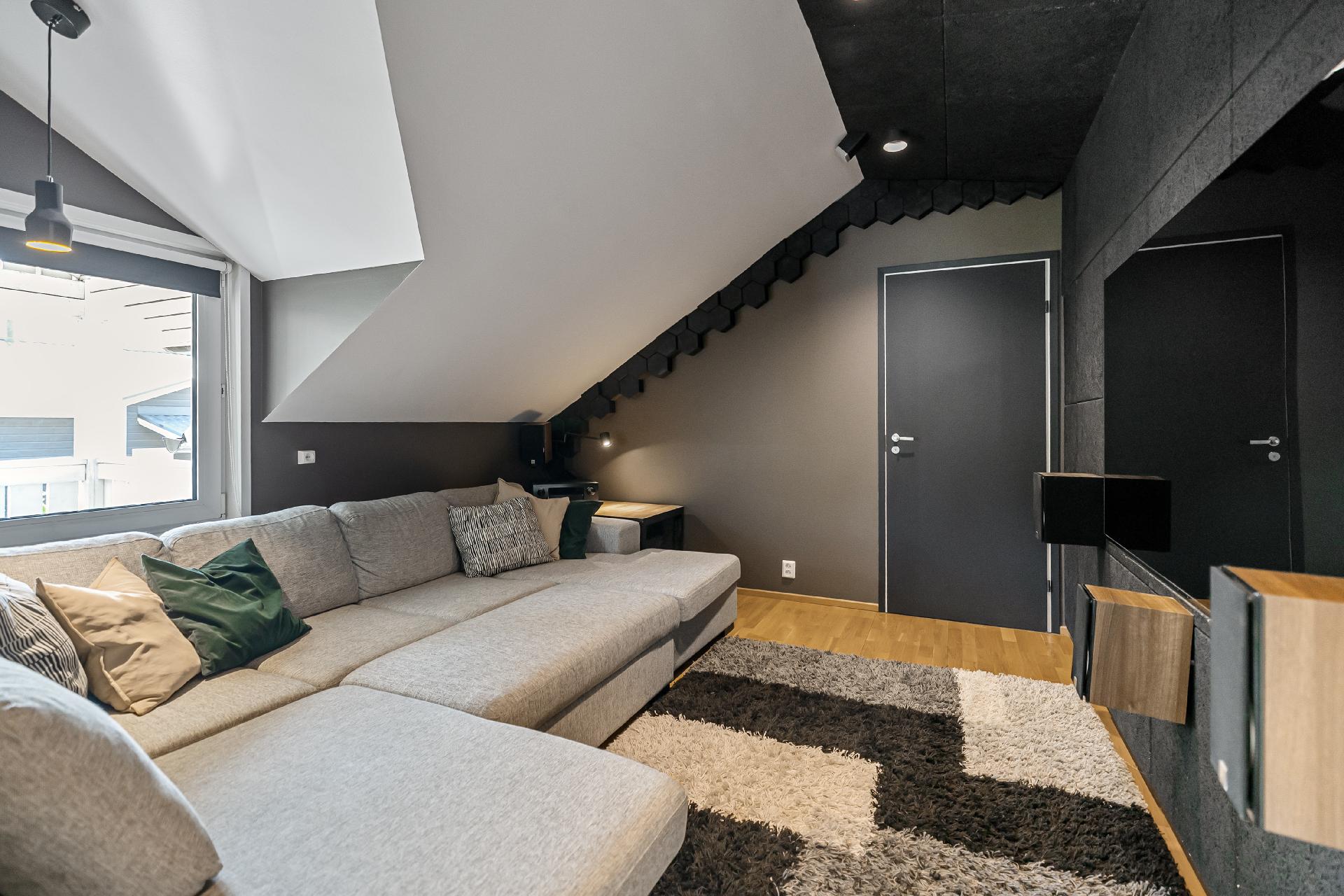 Marjatantie 7, Sariolanmäki, Kerava