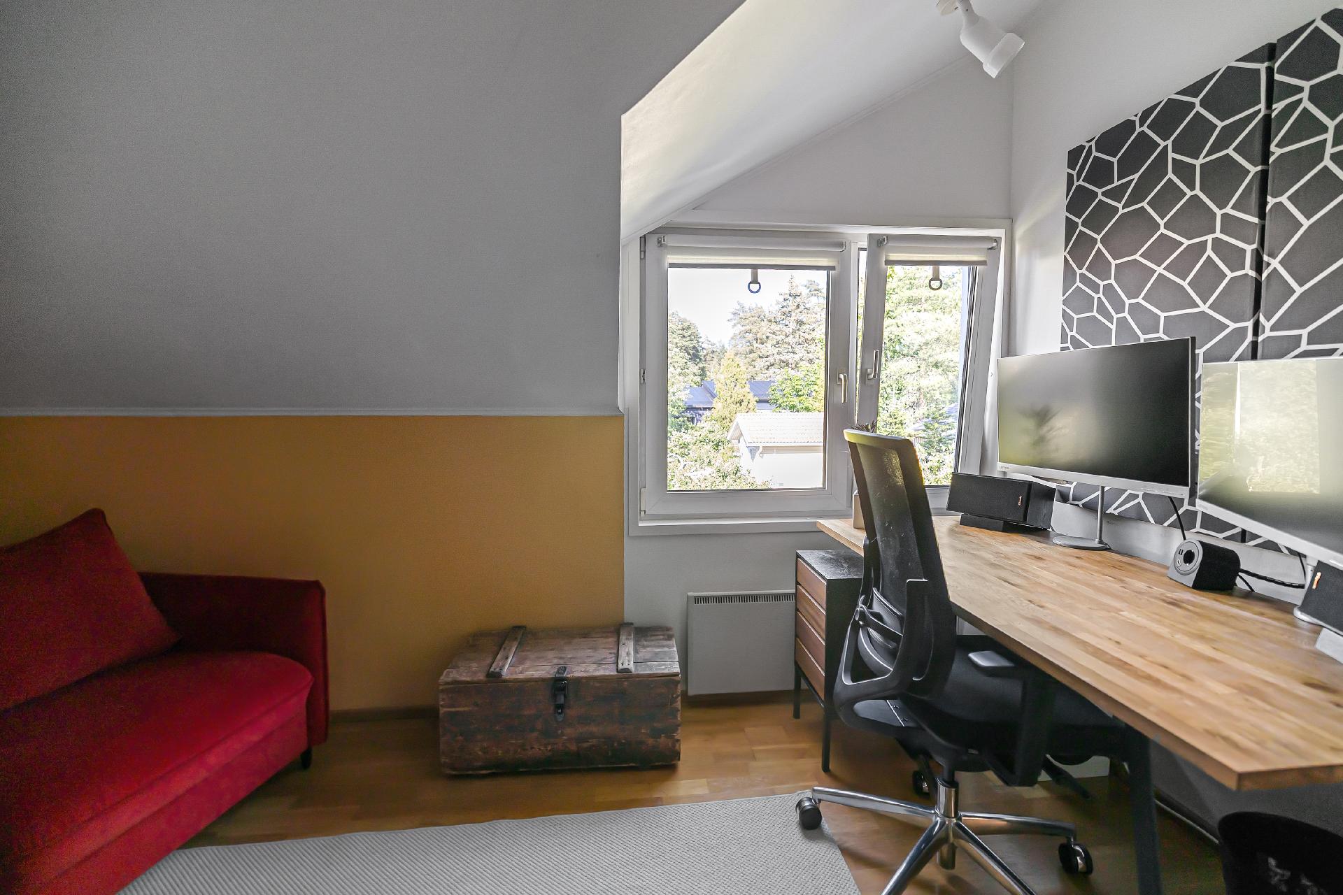 Marjatantie 7, Sariolanmäki, Kerava