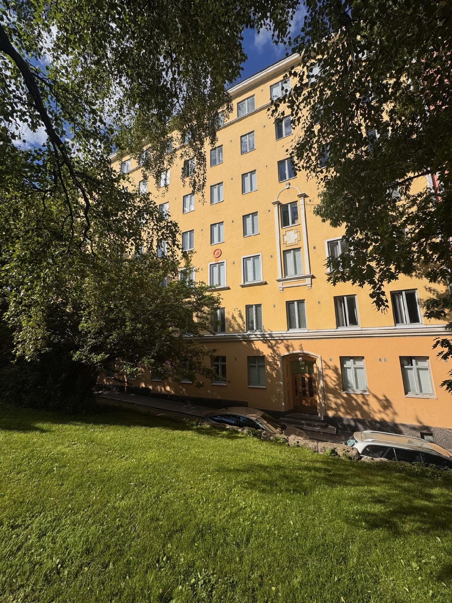 Vilhonvuorenkuja 18, Sörnäinen, Helsinki