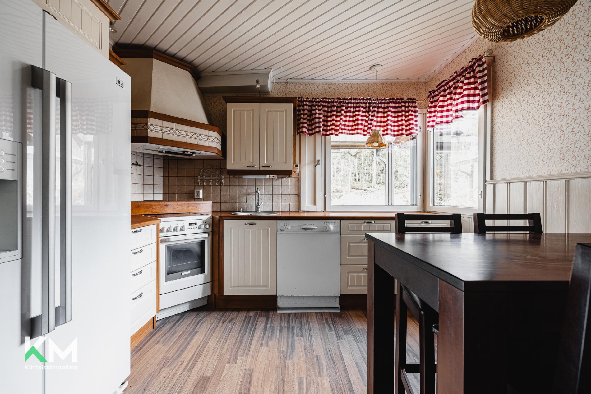 Sahatie 18, Luopajärvi, Kurikka