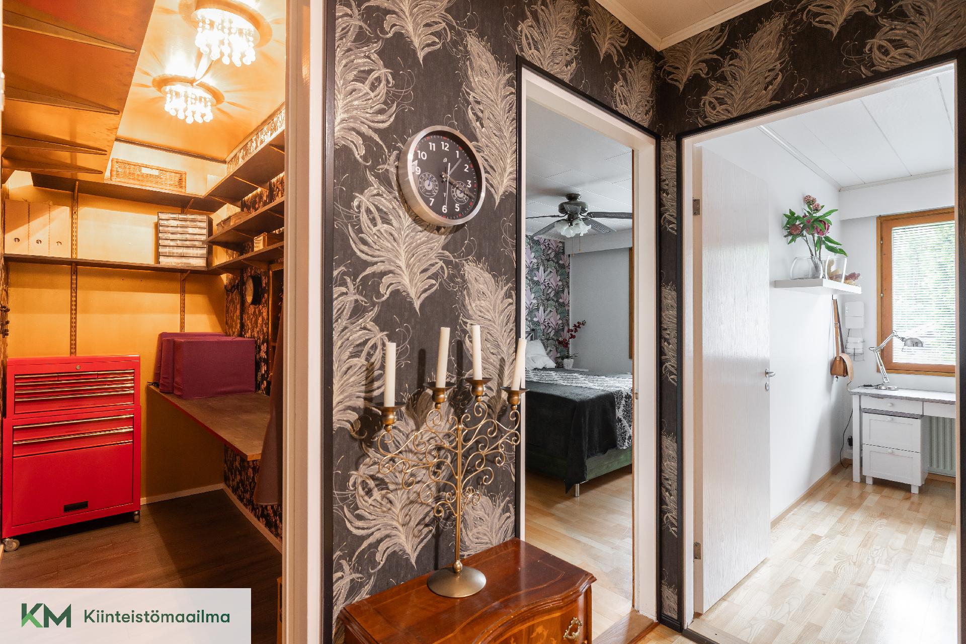 Kurjenkellonkatu 2, Mäntykangas, Kotka