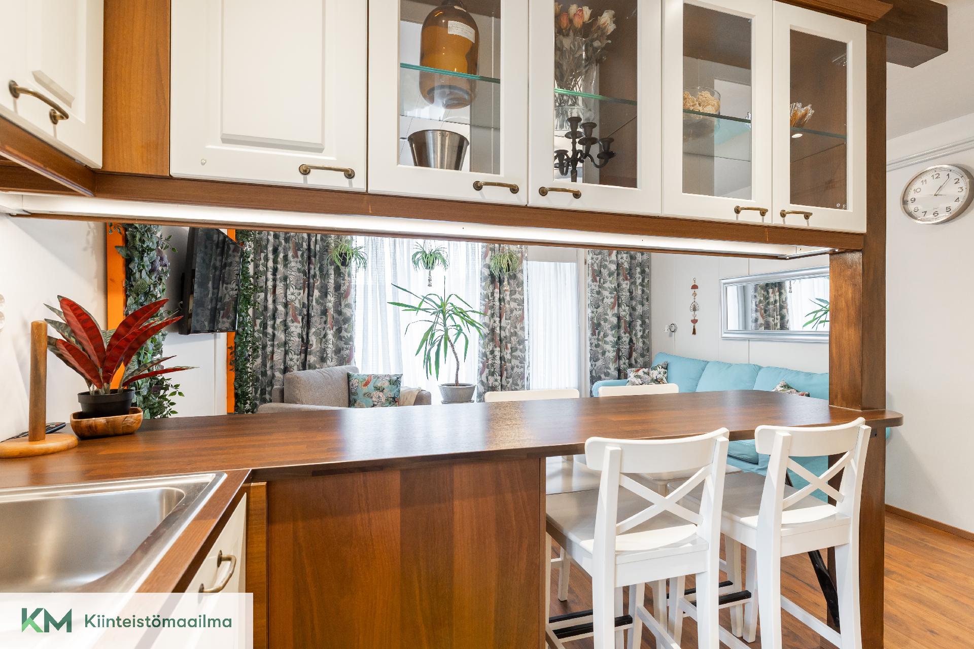 Kurjenkellonkatu 2, Mäntykangas, Kotka