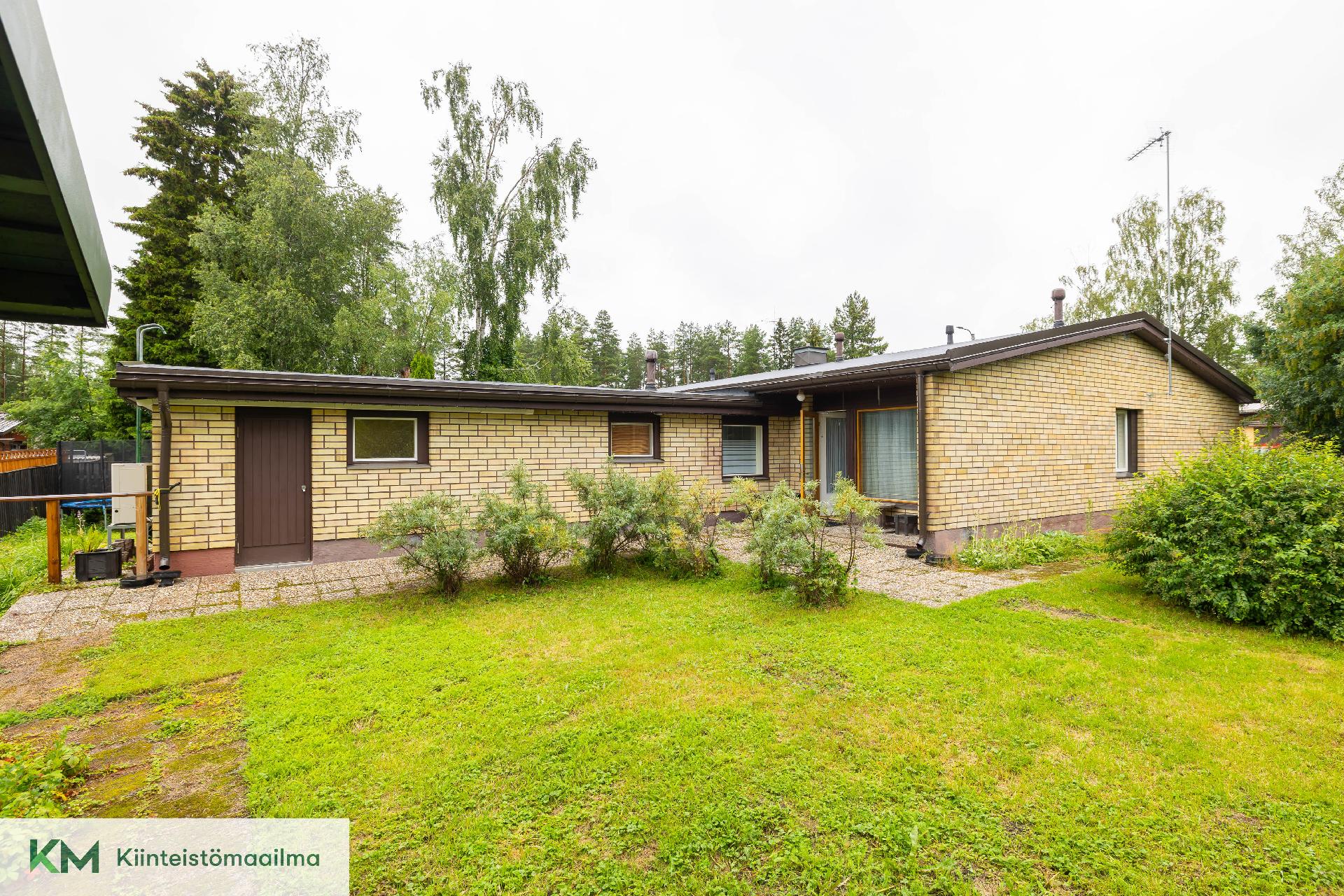 Pienen asunnon piha-alue