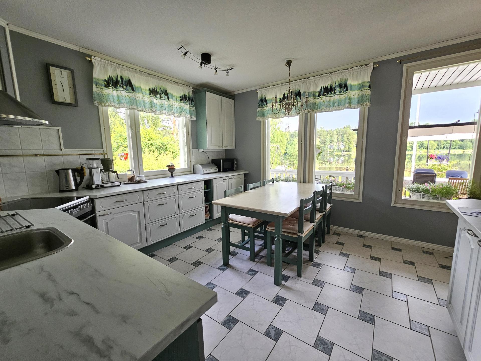 Viitostie 1385, Leppävirta, Leppävirta