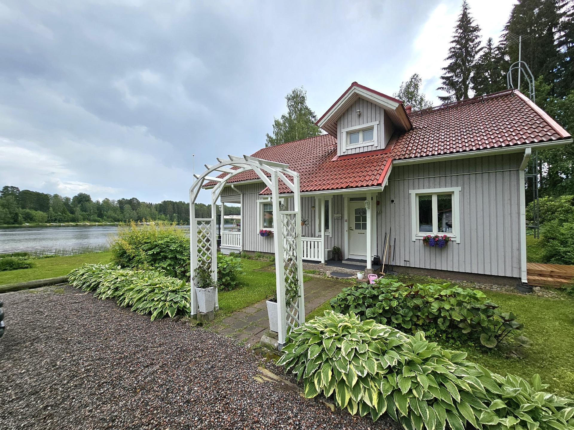 Viitostie 1385, Leppävirta, Leppävirta