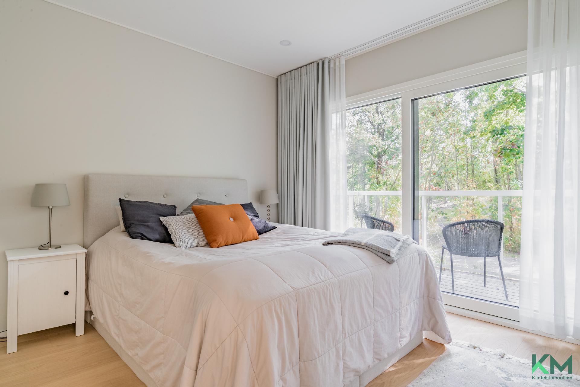 Lauttasaarenmäki 5, Lauttasaari, Helsinki