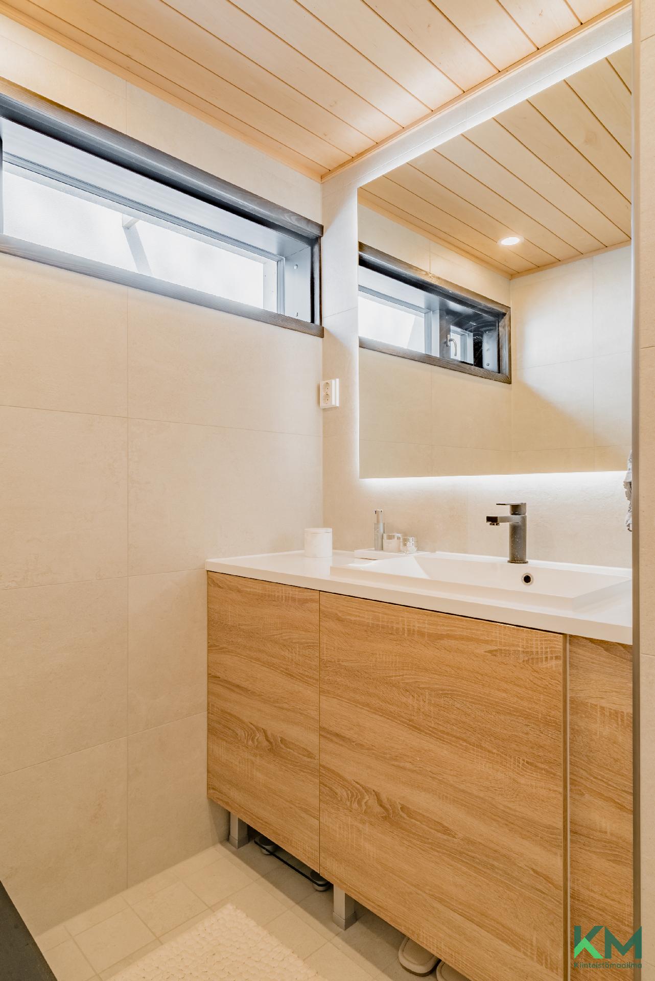 Lauttasaarenmäki 5, Lauttasaari, Helsinki