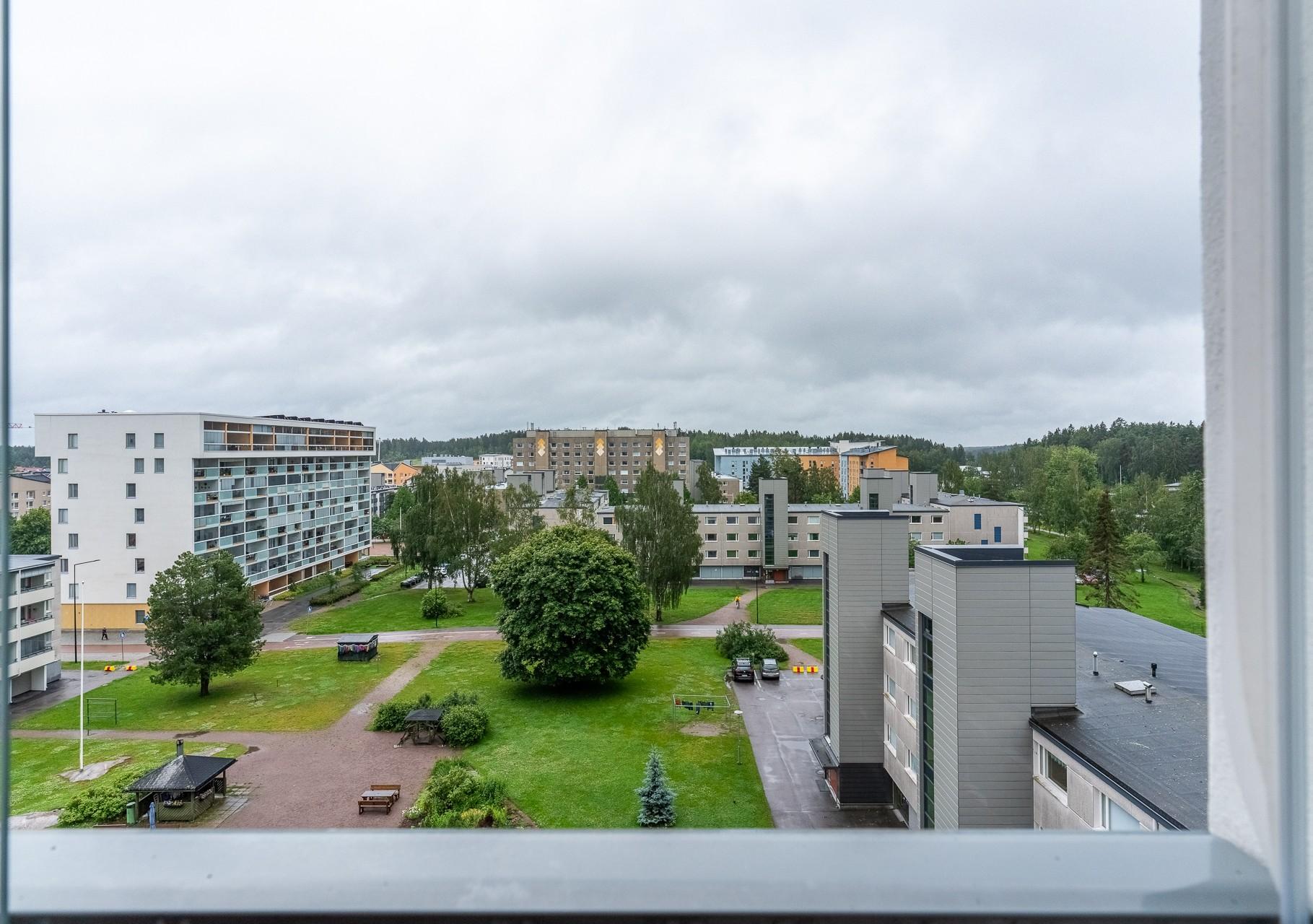 Näkymä parvekkeelta 7 krs