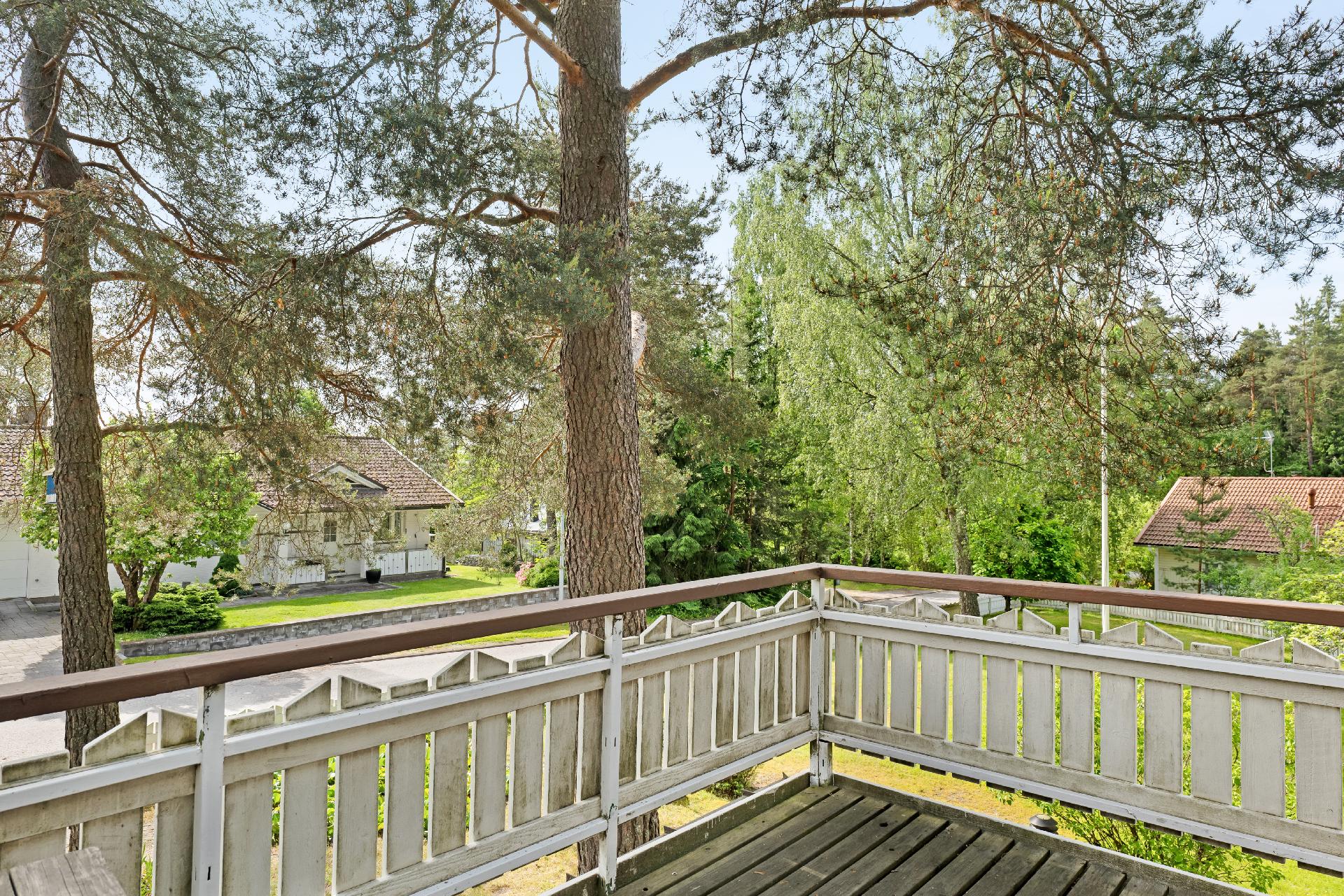 Koulumestarinkuja 6, Muurala, Espoo