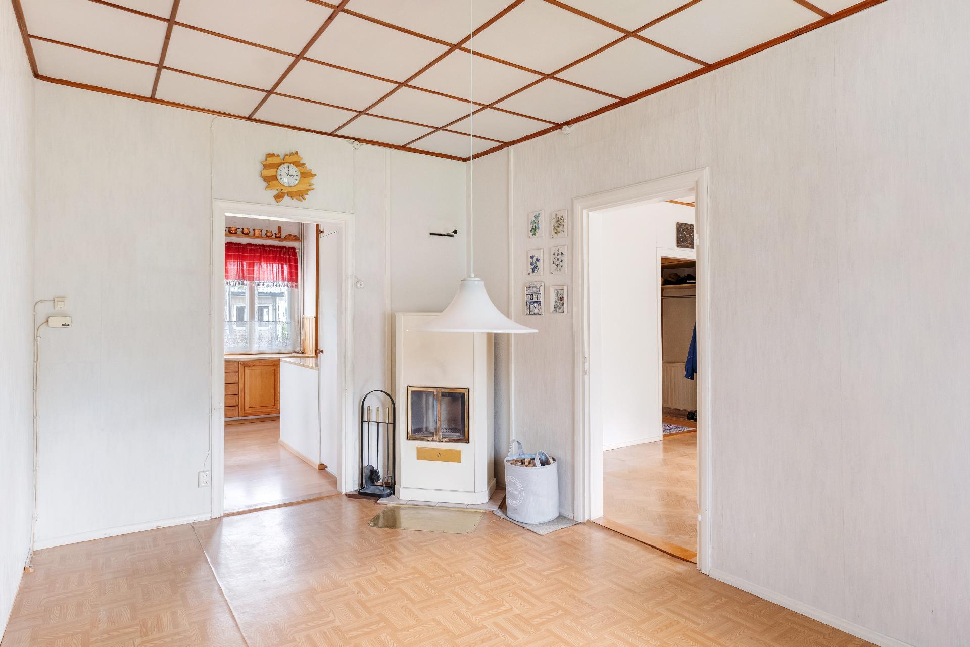 Koulumestarinkuja 6, Muurala, Espoo