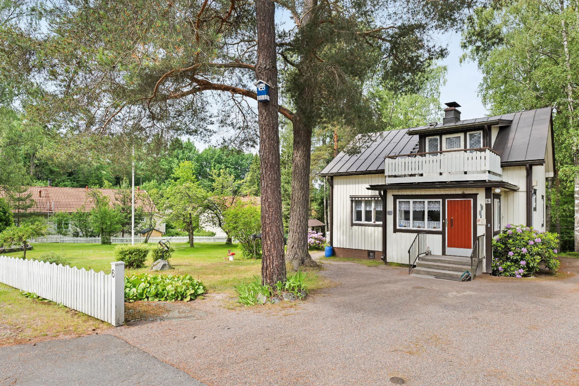 Koulumestarinkuja 6, Muurala, Espoo