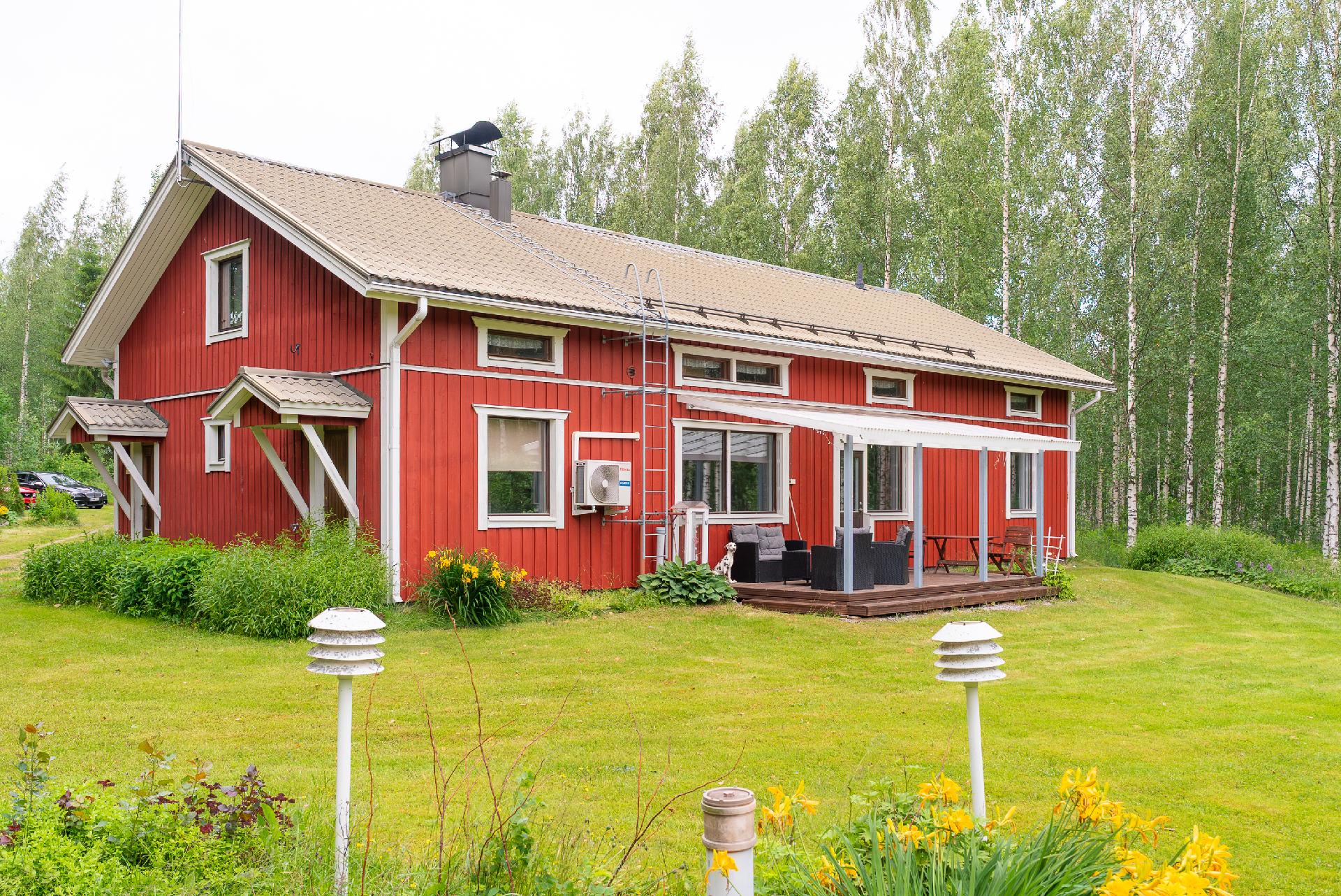 Mikontie 30, Lievestuore, Laukaa