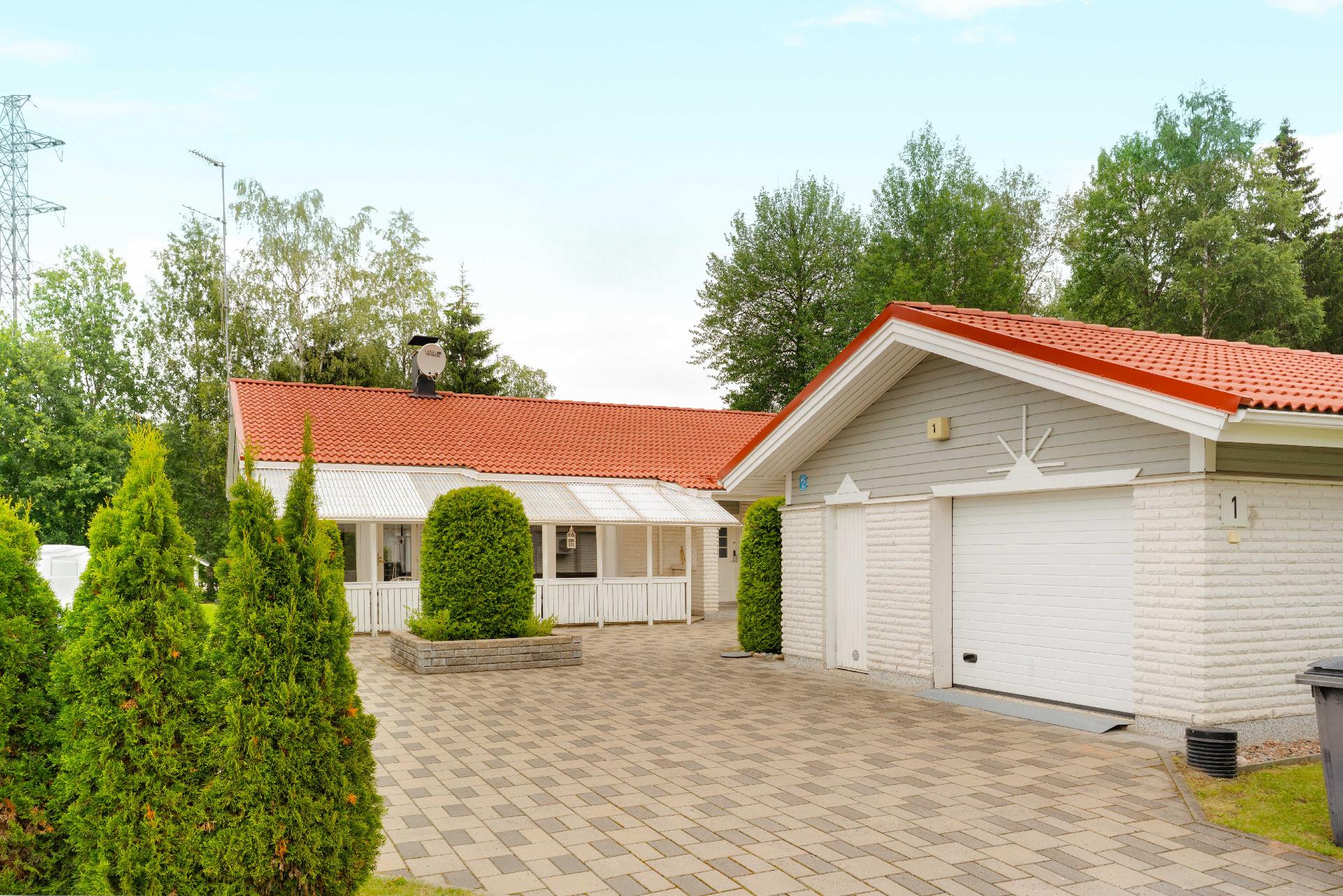 Noppakuja 1, Ilola, Vantaa