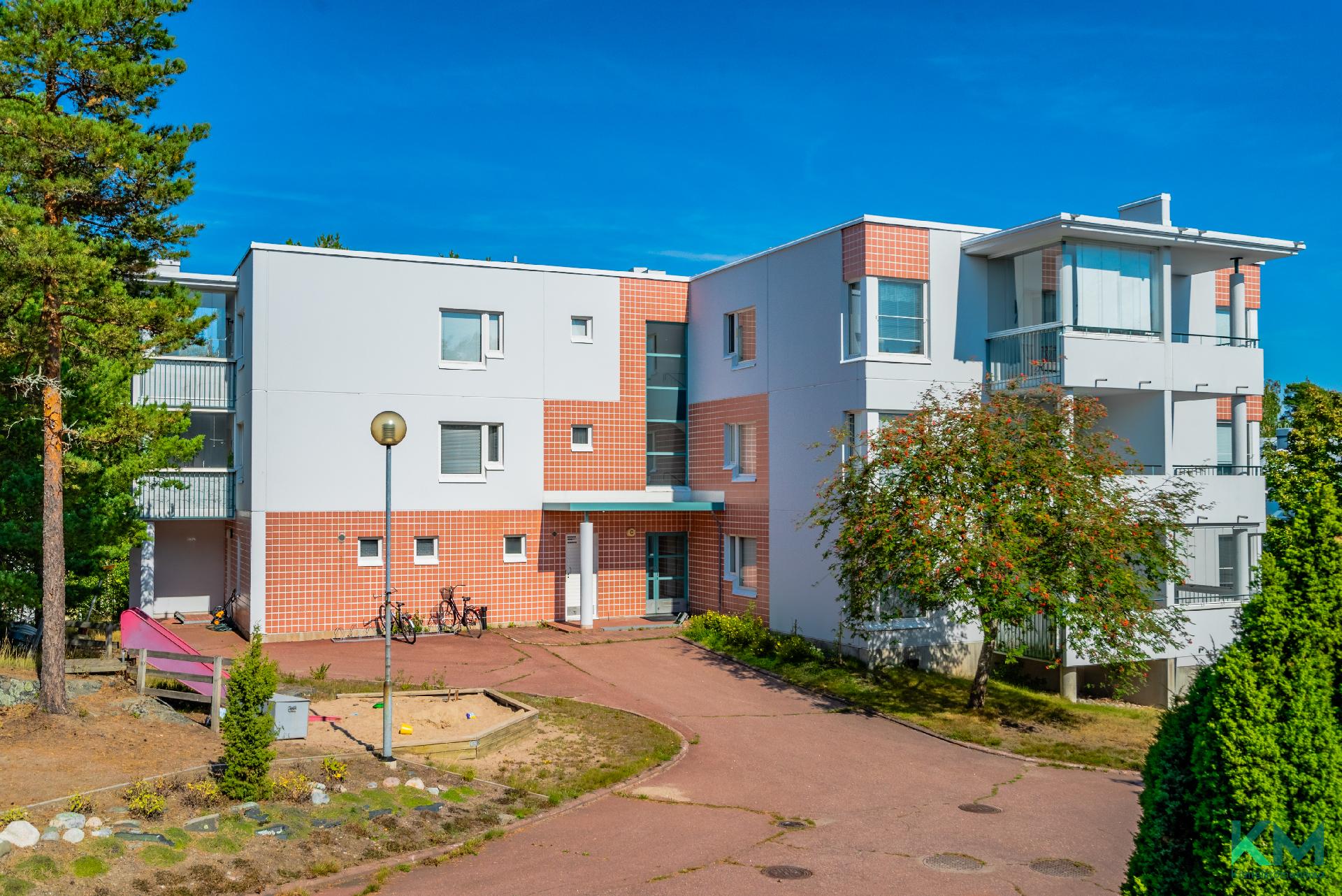 Meri-Rastilan tie 21, Meri-Rastila, Helsinki