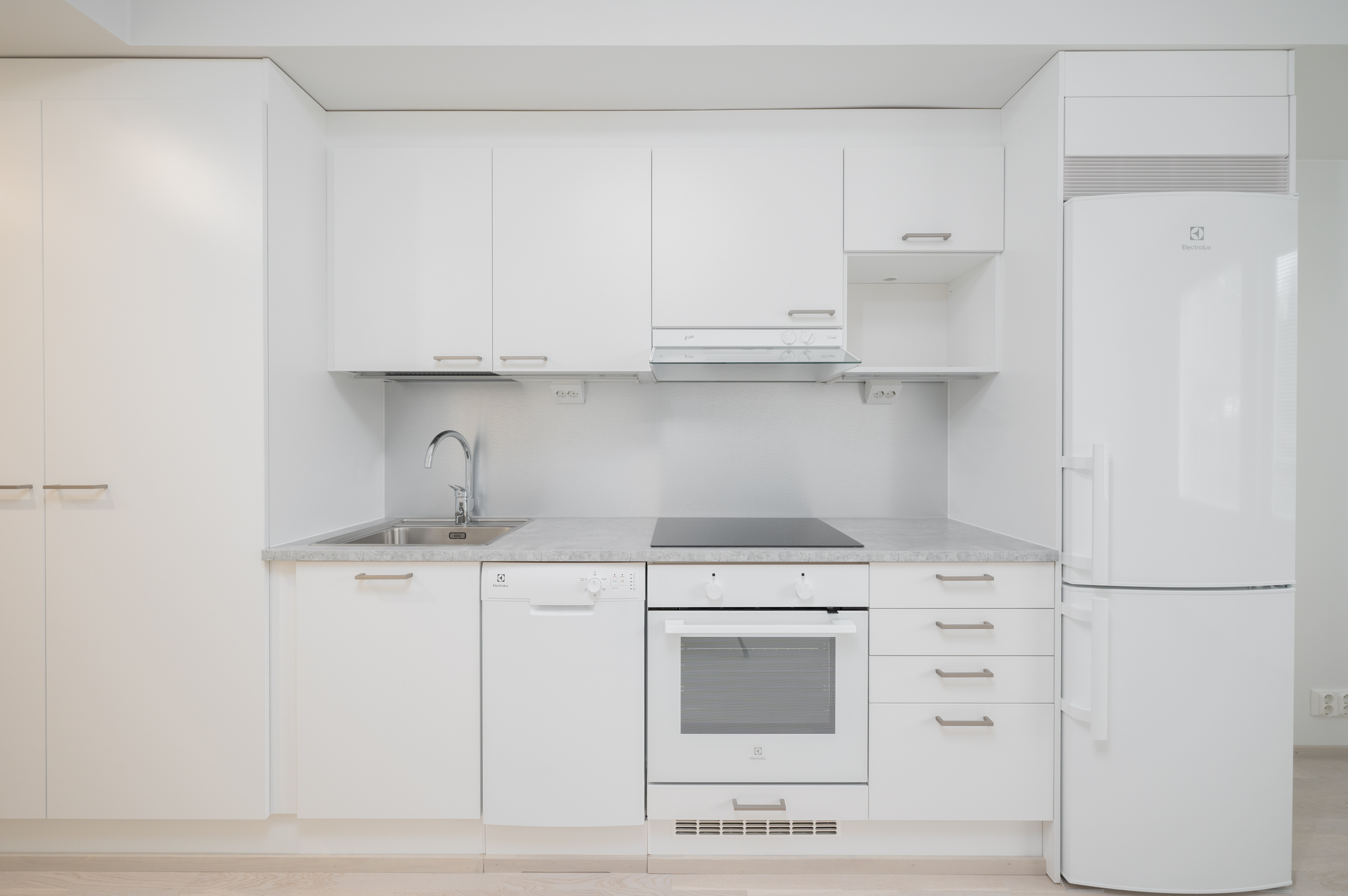 kuvat vastaavanlaisesta asunnosta alemmasta kerroksesta