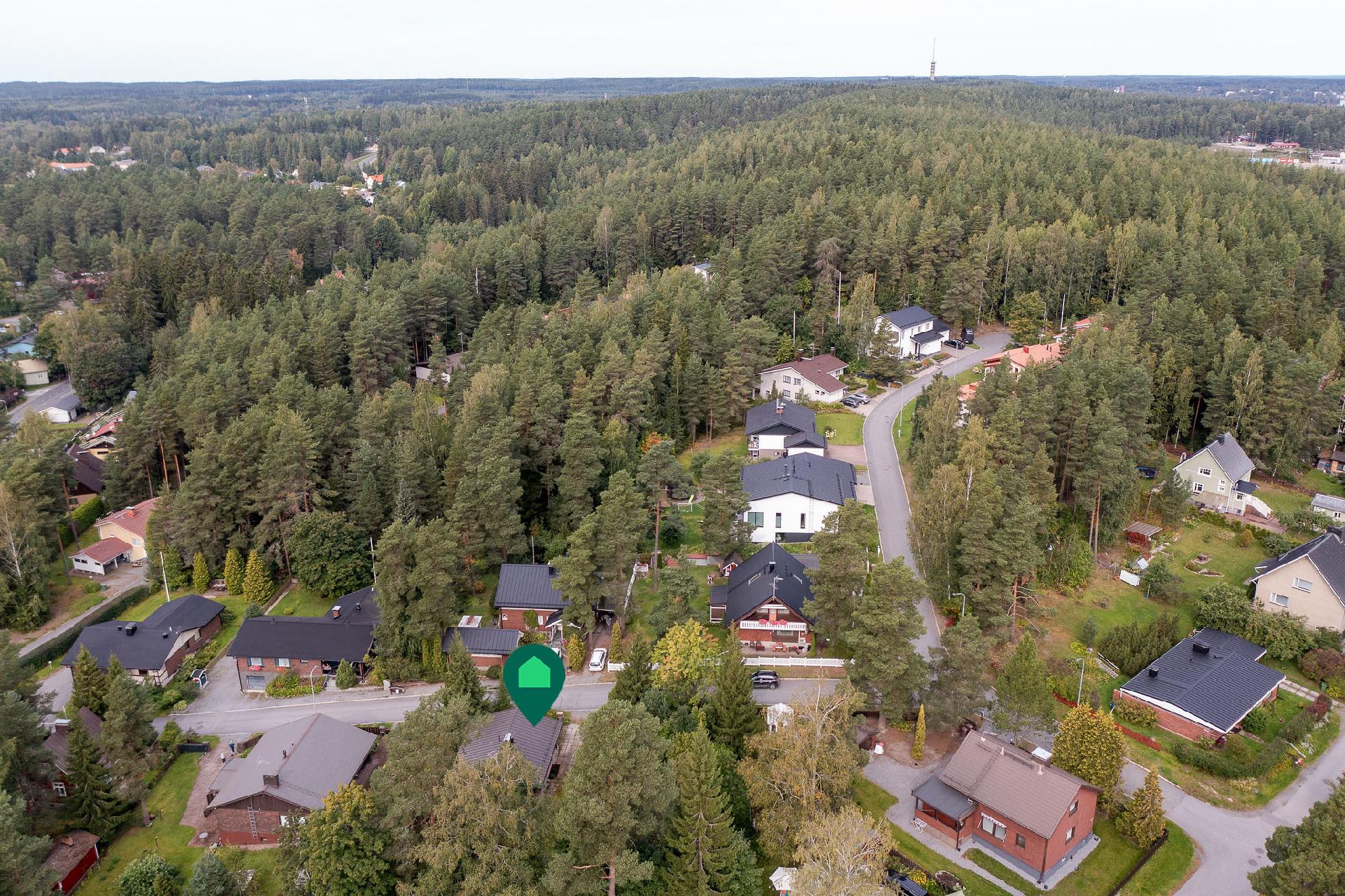 Vierestä lähtee Soppeen harjun pururadat ja upeat harjumaastot!