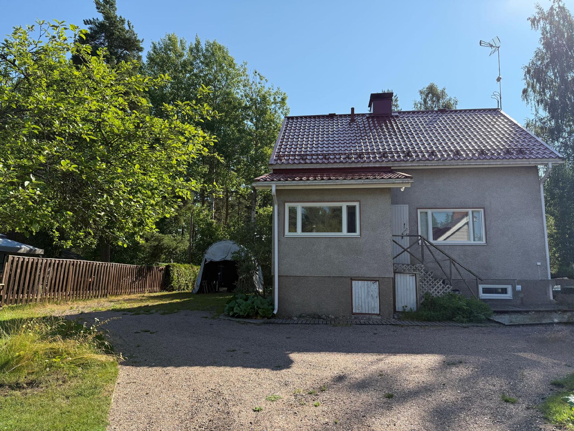 Lokinkatu 13, Tallinmäki, Hamina