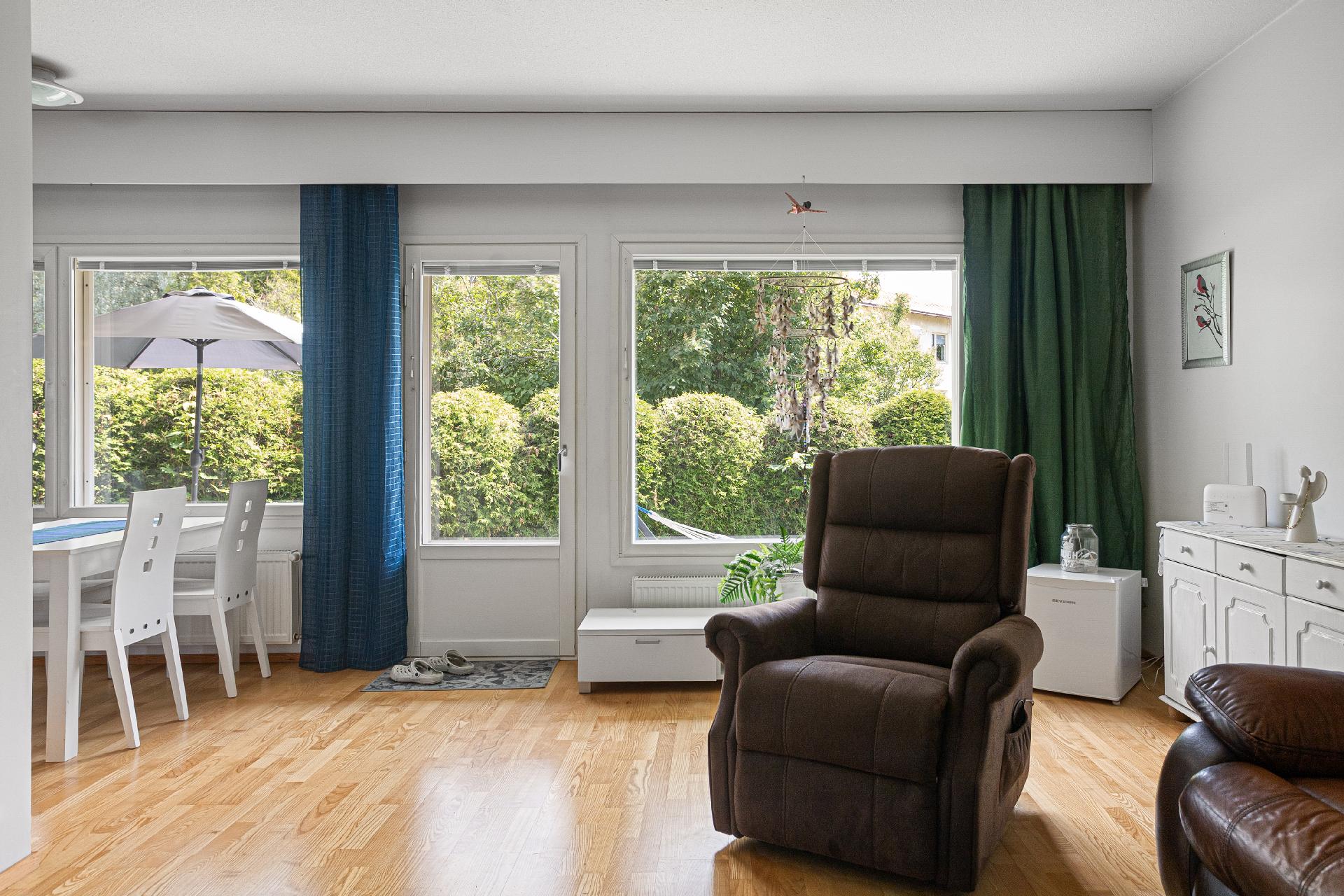 Peltomiehentie 4, Sarkola, Kouvola