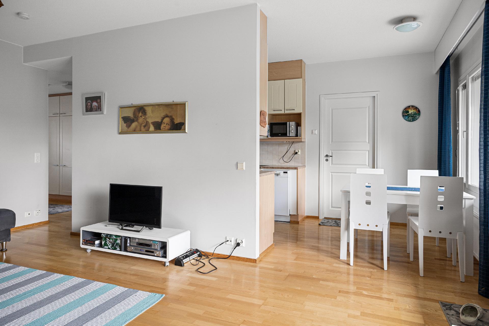 Peltomiehentie 4, Sarkola, Kouvola