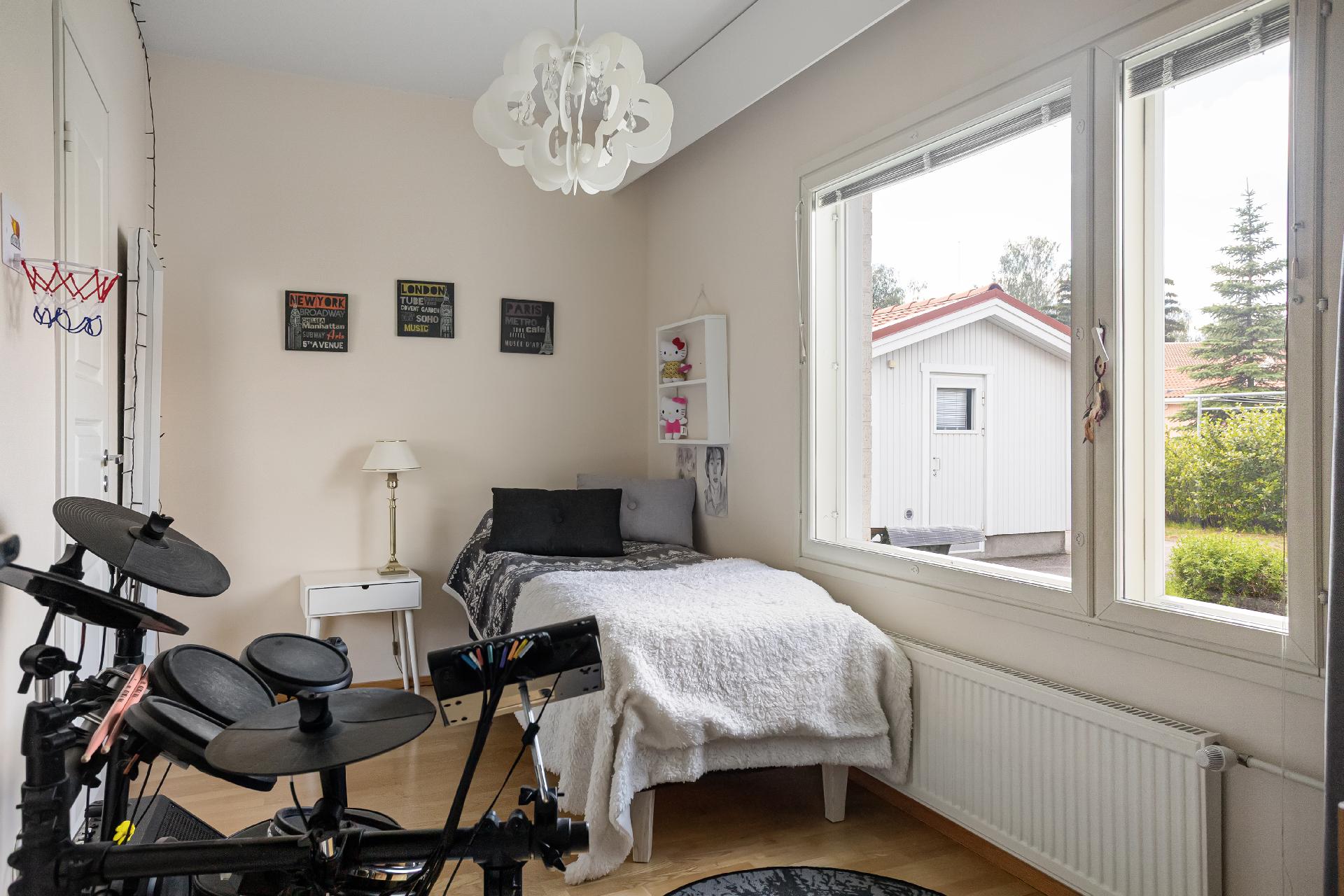 Peltomiehentie 4, Sarkola, Kouvola