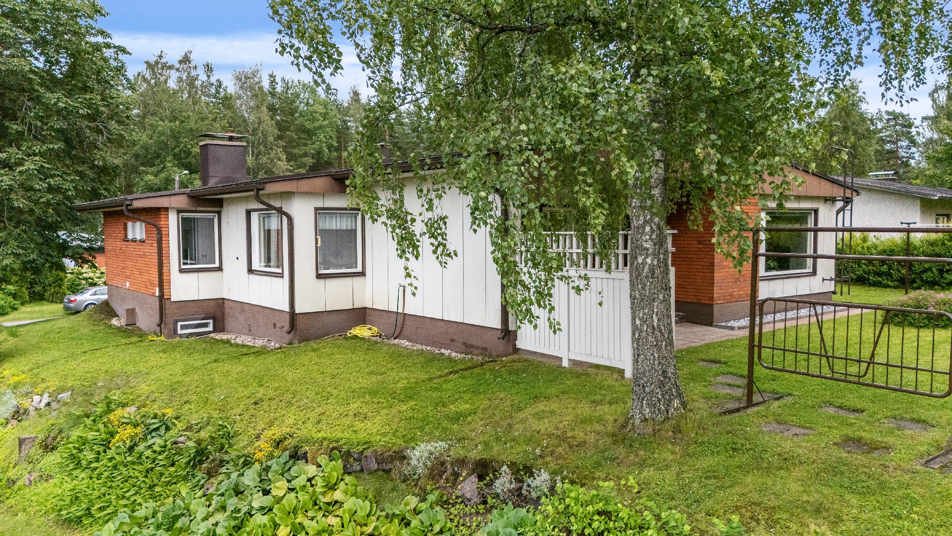 Melkunmäentie 17, Kuusankoski, Kouvola