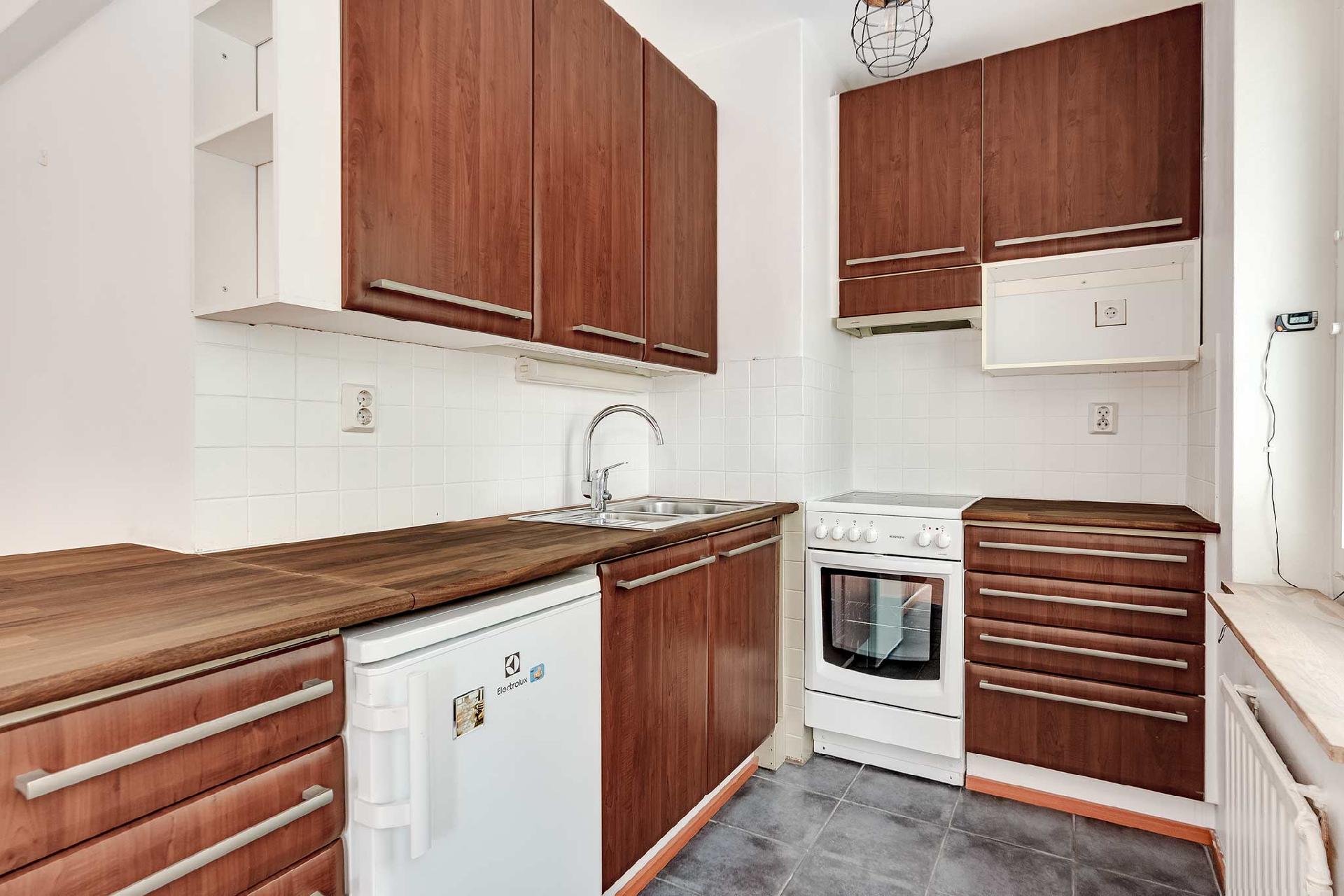 Tuomiokirkonkatu 40, Keskusta, Tampere