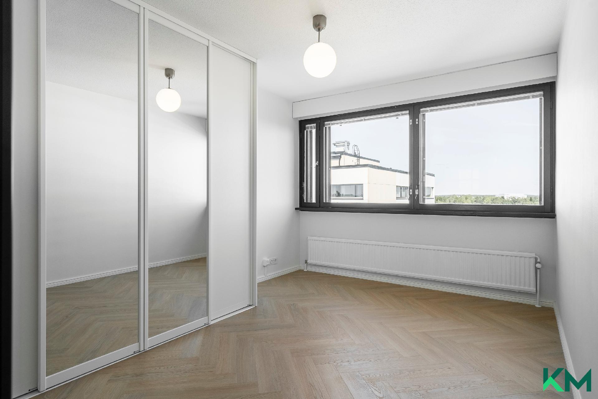 Makuuhuone 1/työhuone