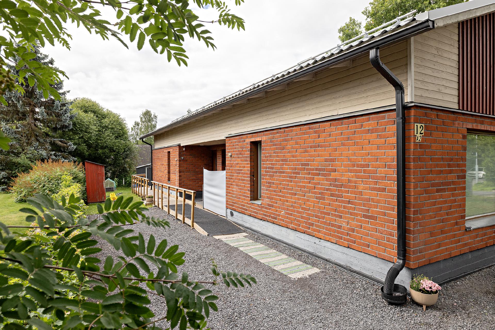 Kuokkatie 12, Välivainio, Oulu