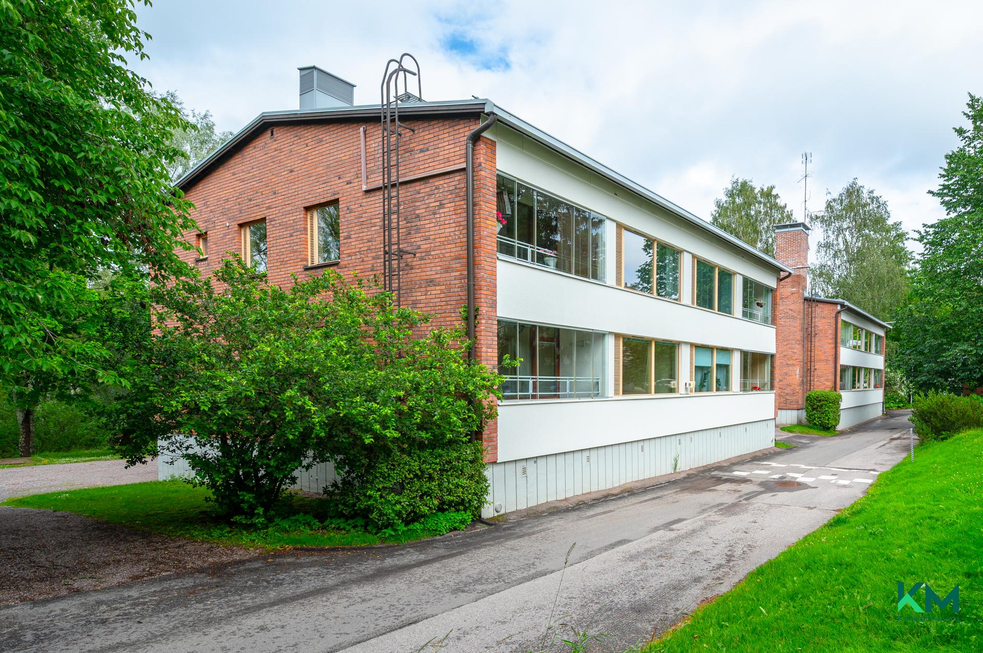 Tuulaspolku 9