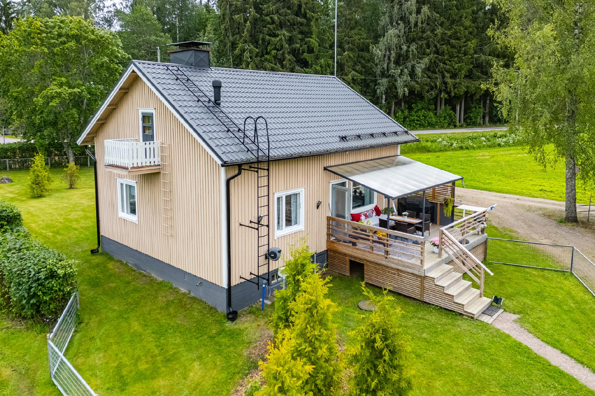 Laurinkallionkuja 109, Tuulos, Hämeenlinna